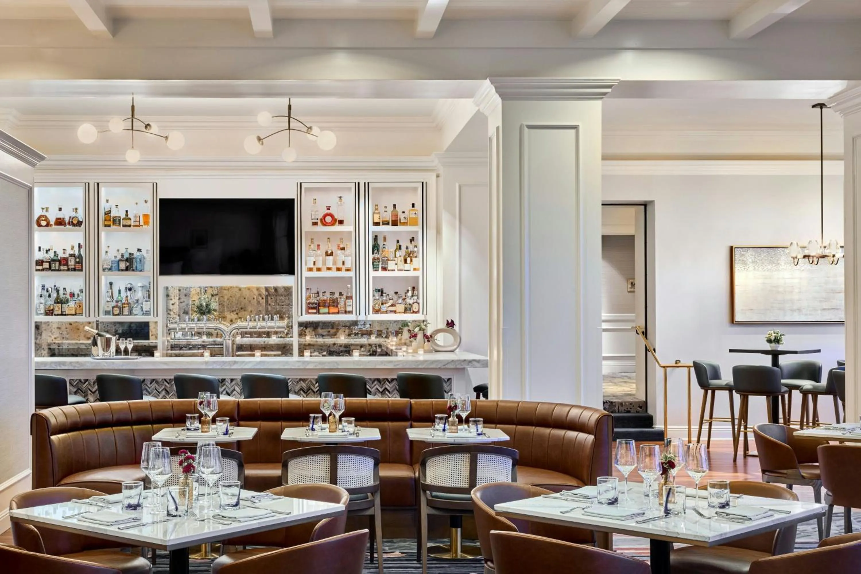 Lounge or bar in The Ritz-Carlton, Half Moon Bay