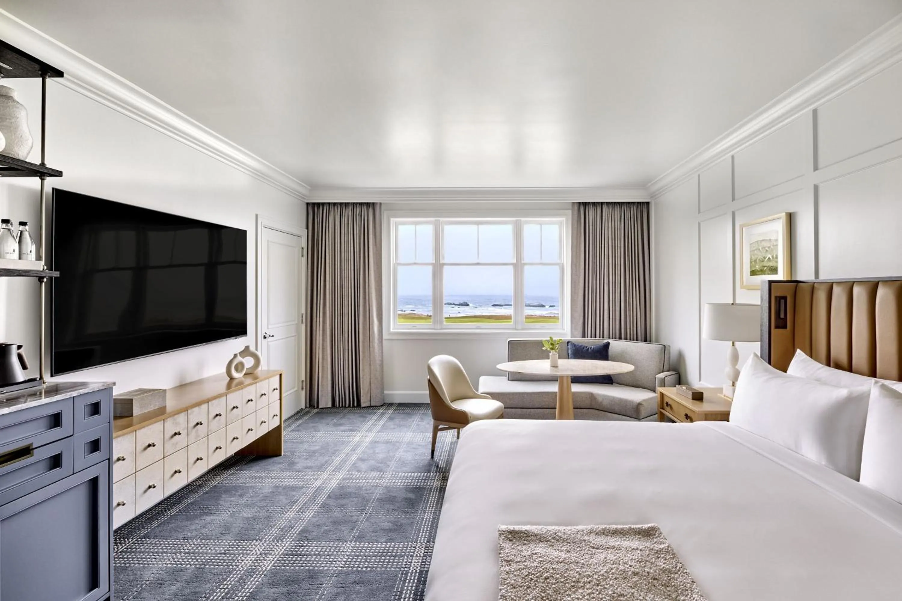 Photo of the whole room, Bed in The Ritz-Carlton, Half Moon Bay