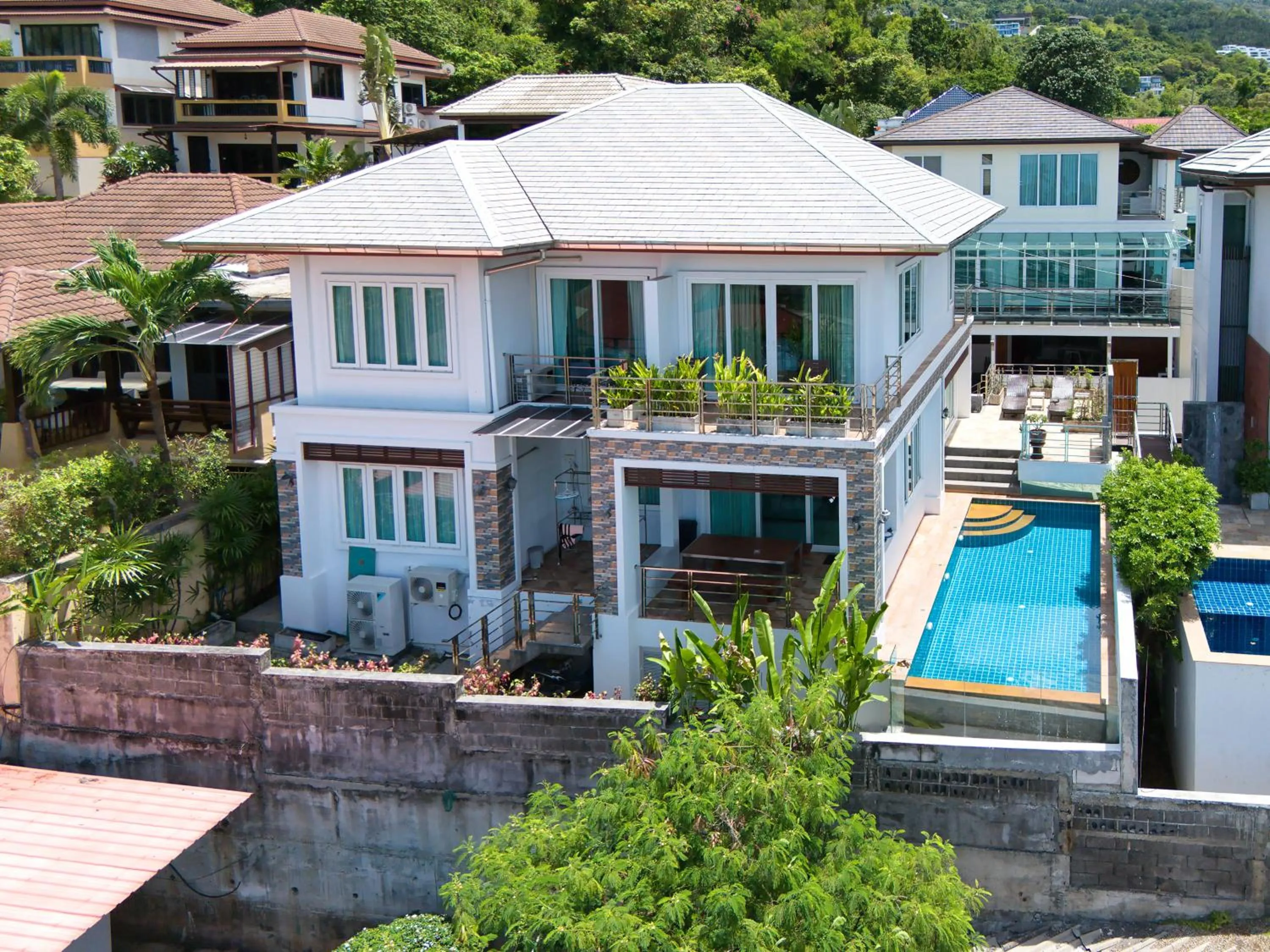 Property building in Surisa Seaview Pool Villas
