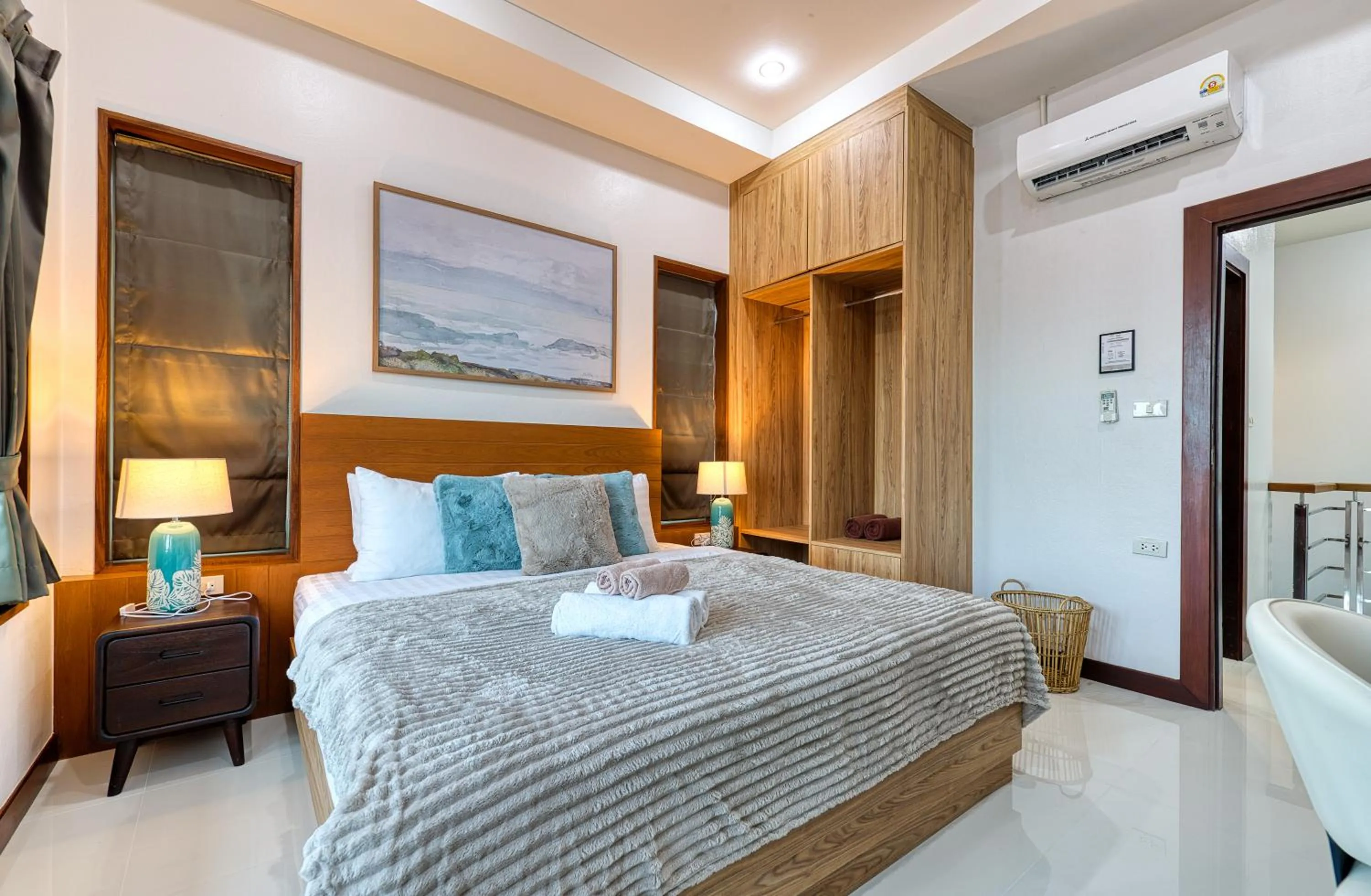 Bed in Surisa Seaview Pool Villas