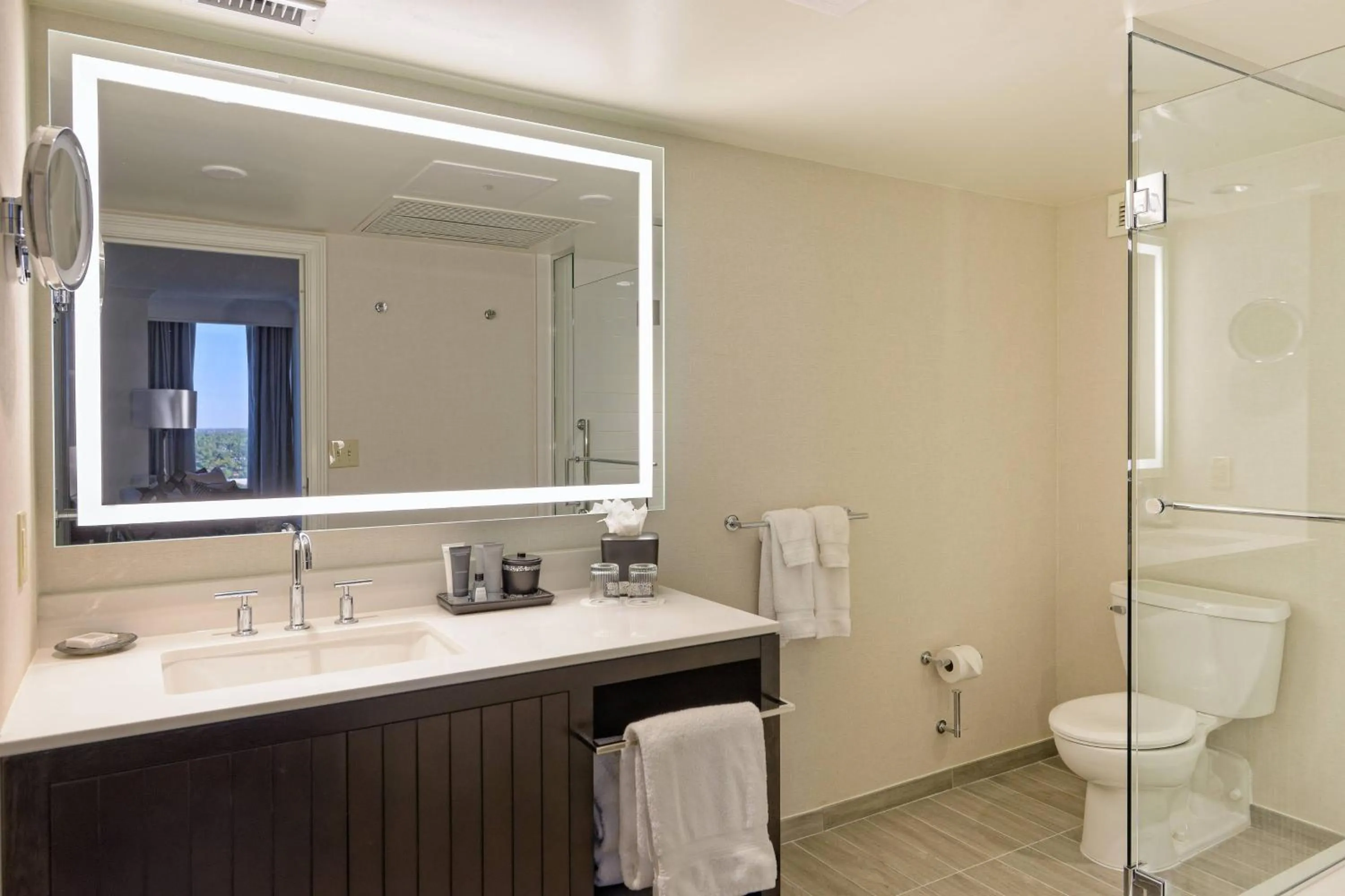 Bathroom in JW Marriott Houston by the Galleria