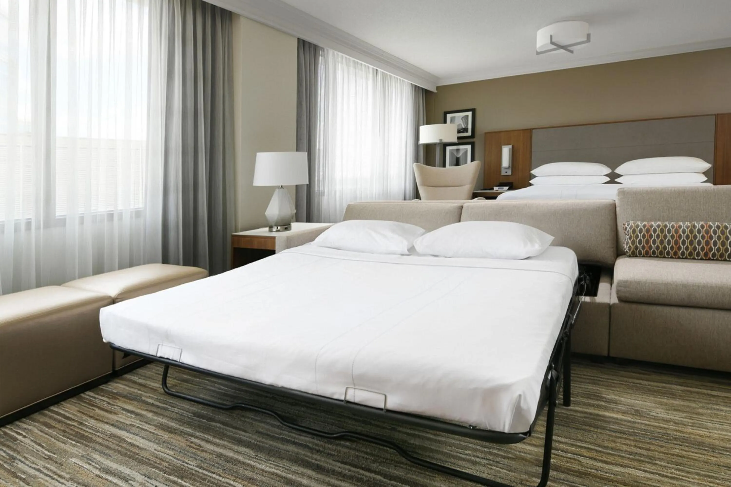 Living room, Bed in Houston Marriott Medical Center/Museum District