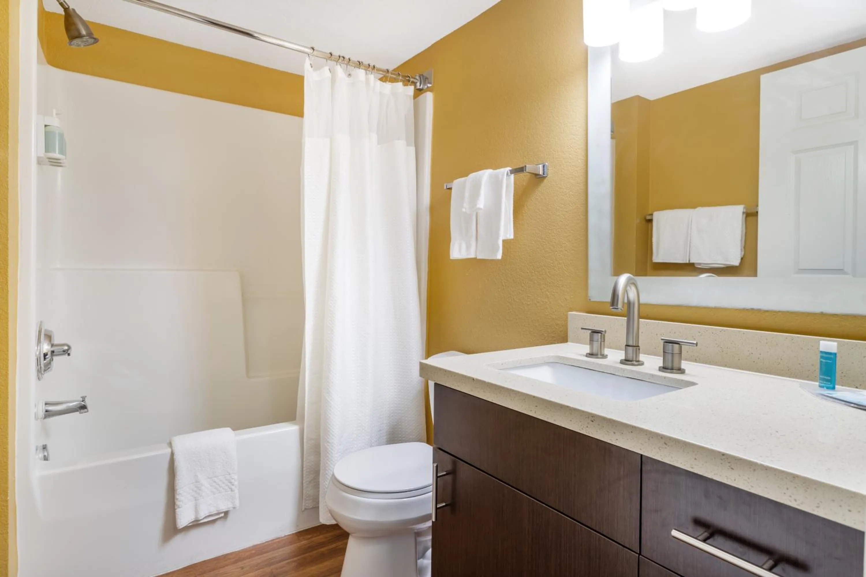 Bathroom in MainStay Suites Houston NASA-Clear Lake