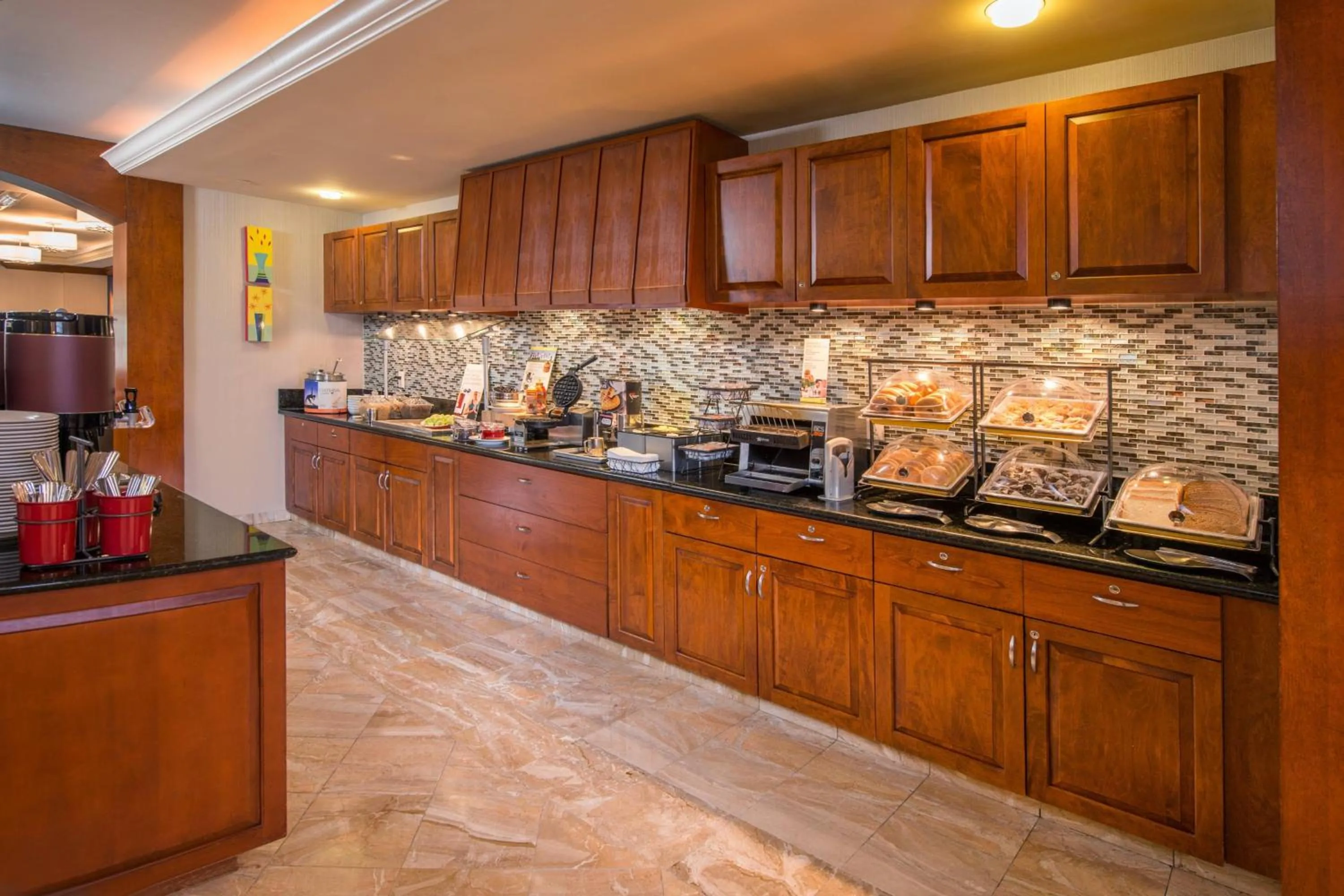 Breakfast in Residence Inn Dulles Airport At Dulles 28 Centre