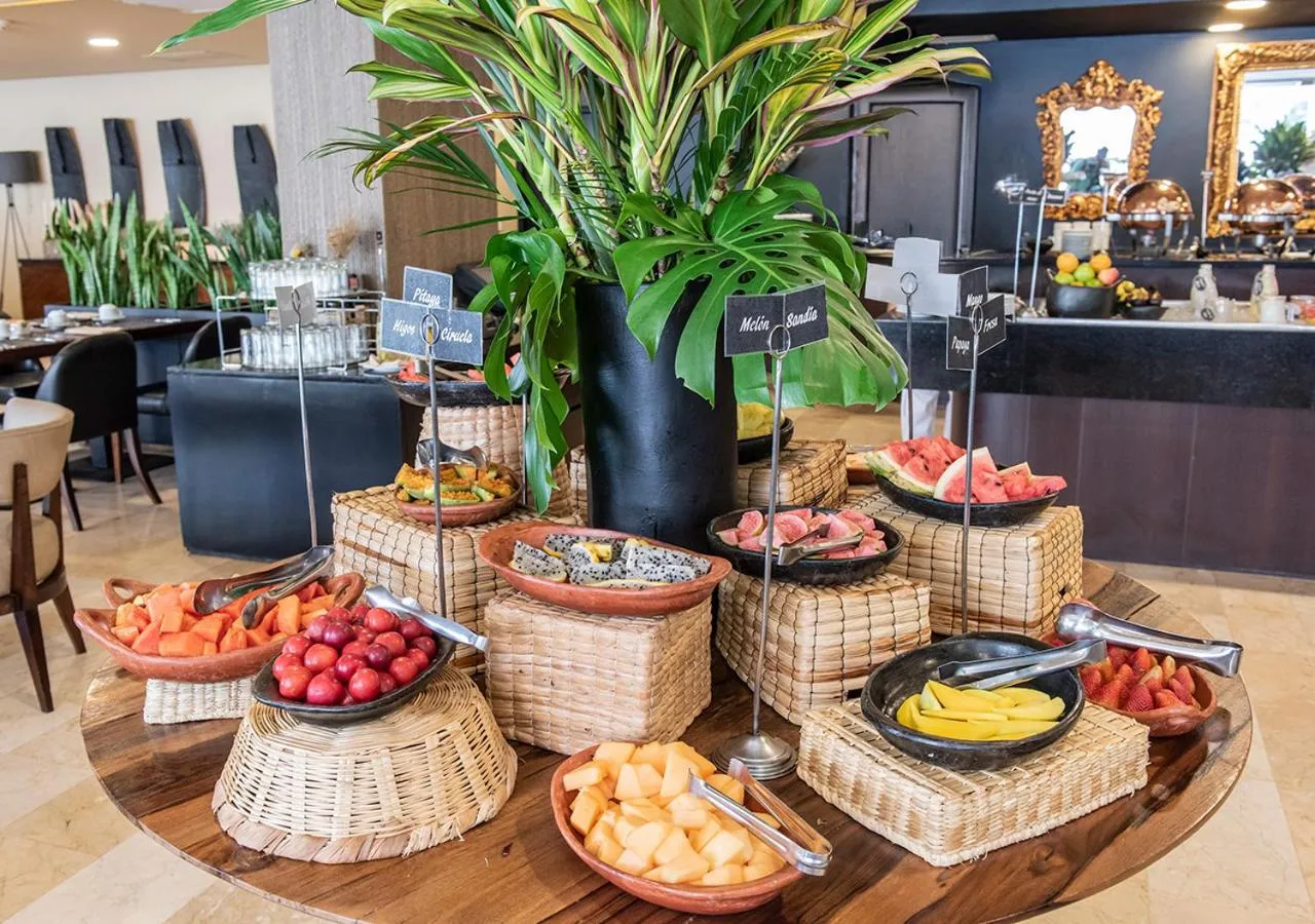 Breakfast in InterContinental Medellin - Movich by IHG