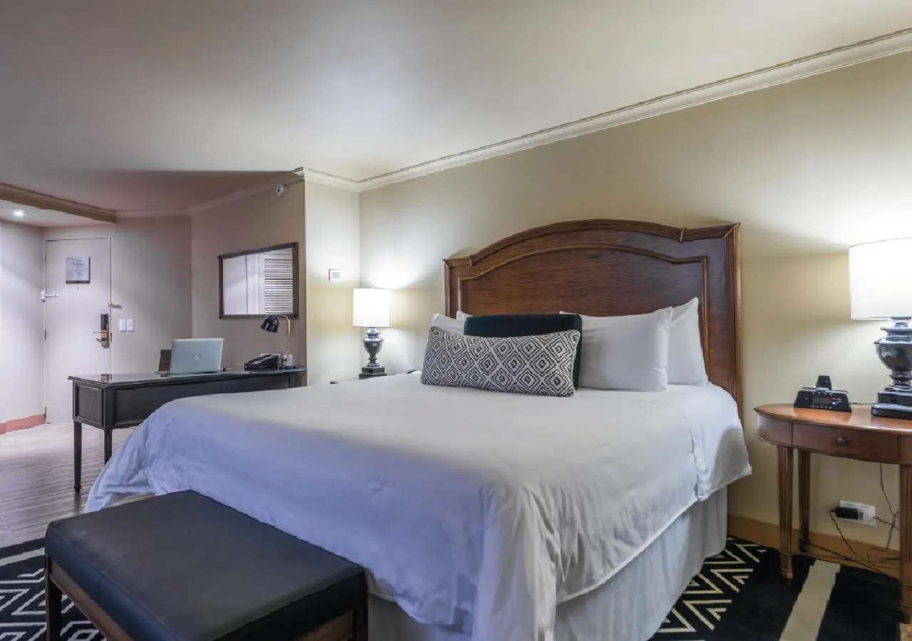 Classic King Room in InterContinental Medellin - Movich by IHG