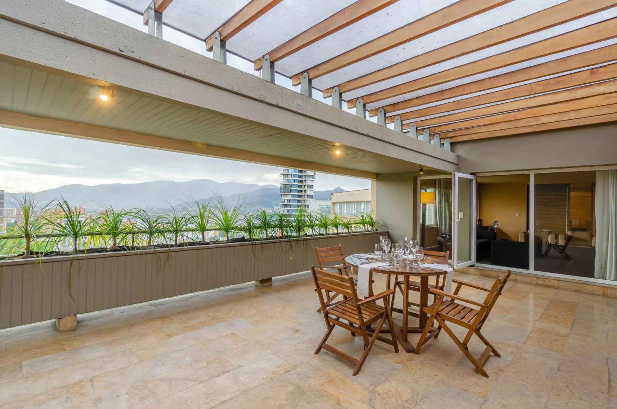 Photo of the whole room in InterContinental Medellin - Movich by IHG