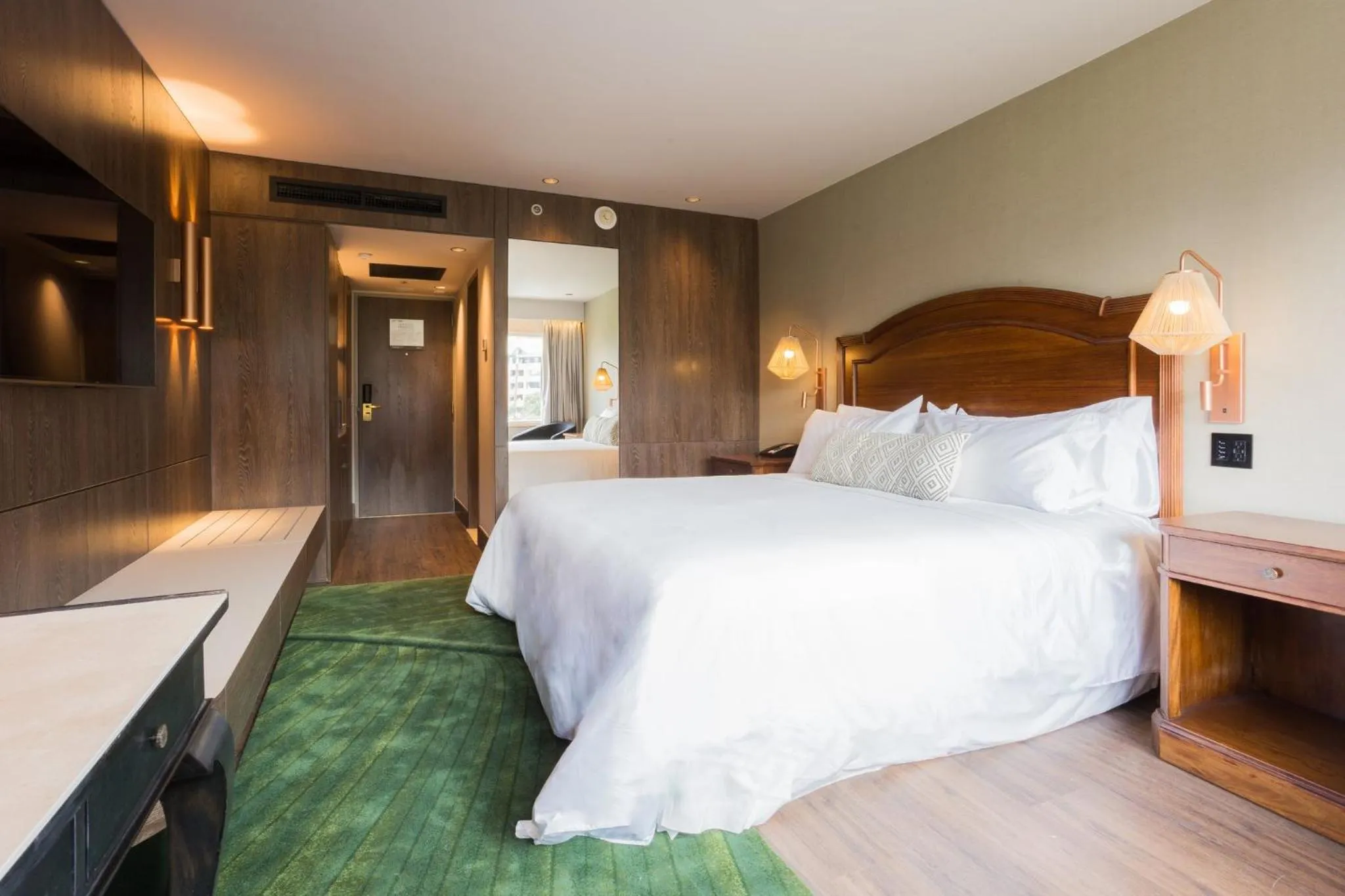 Photo of the whole room, Bed in InterContinental Medellin - Movich by IHG