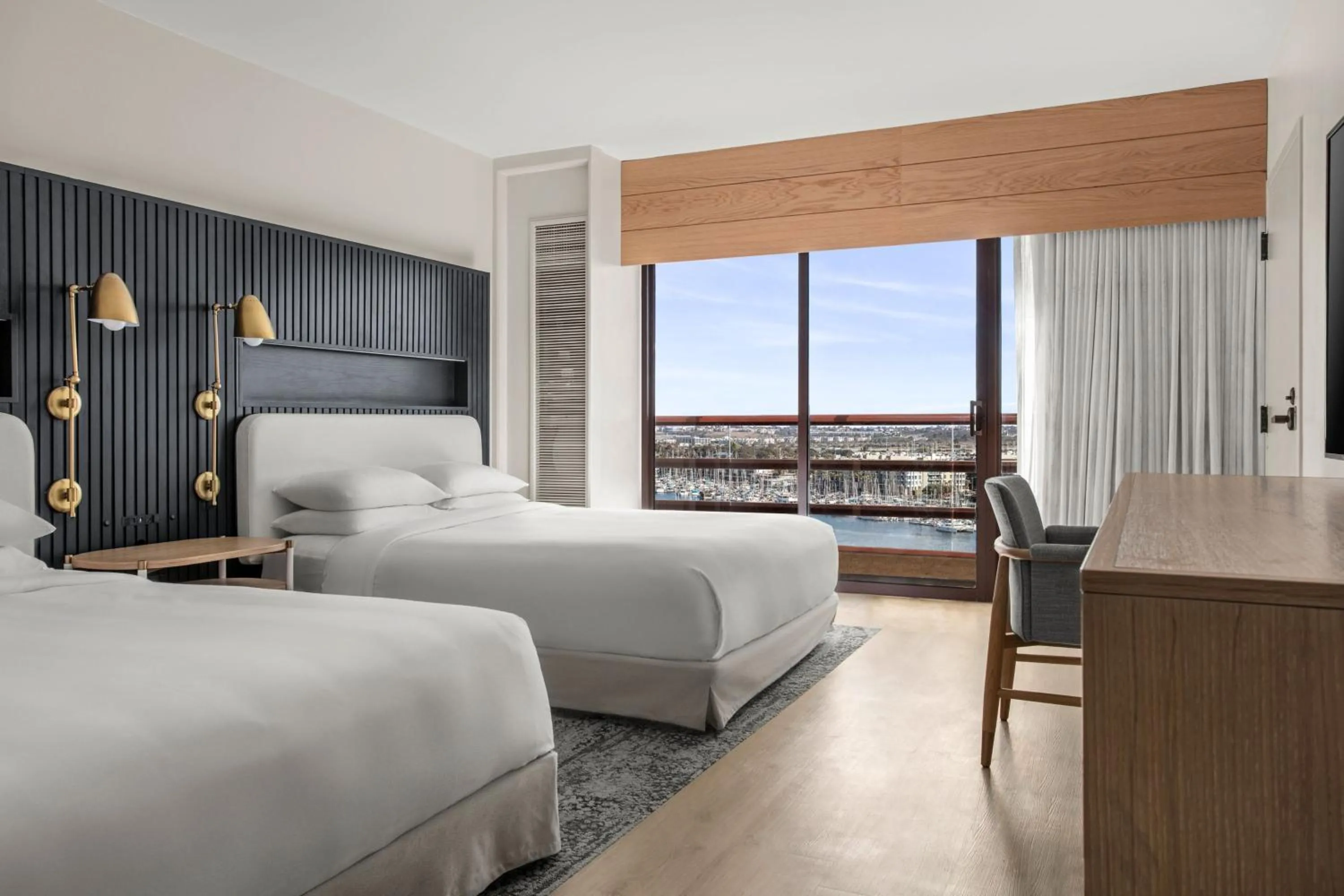 Bedroom, Bed in Marina del Rey Marriott