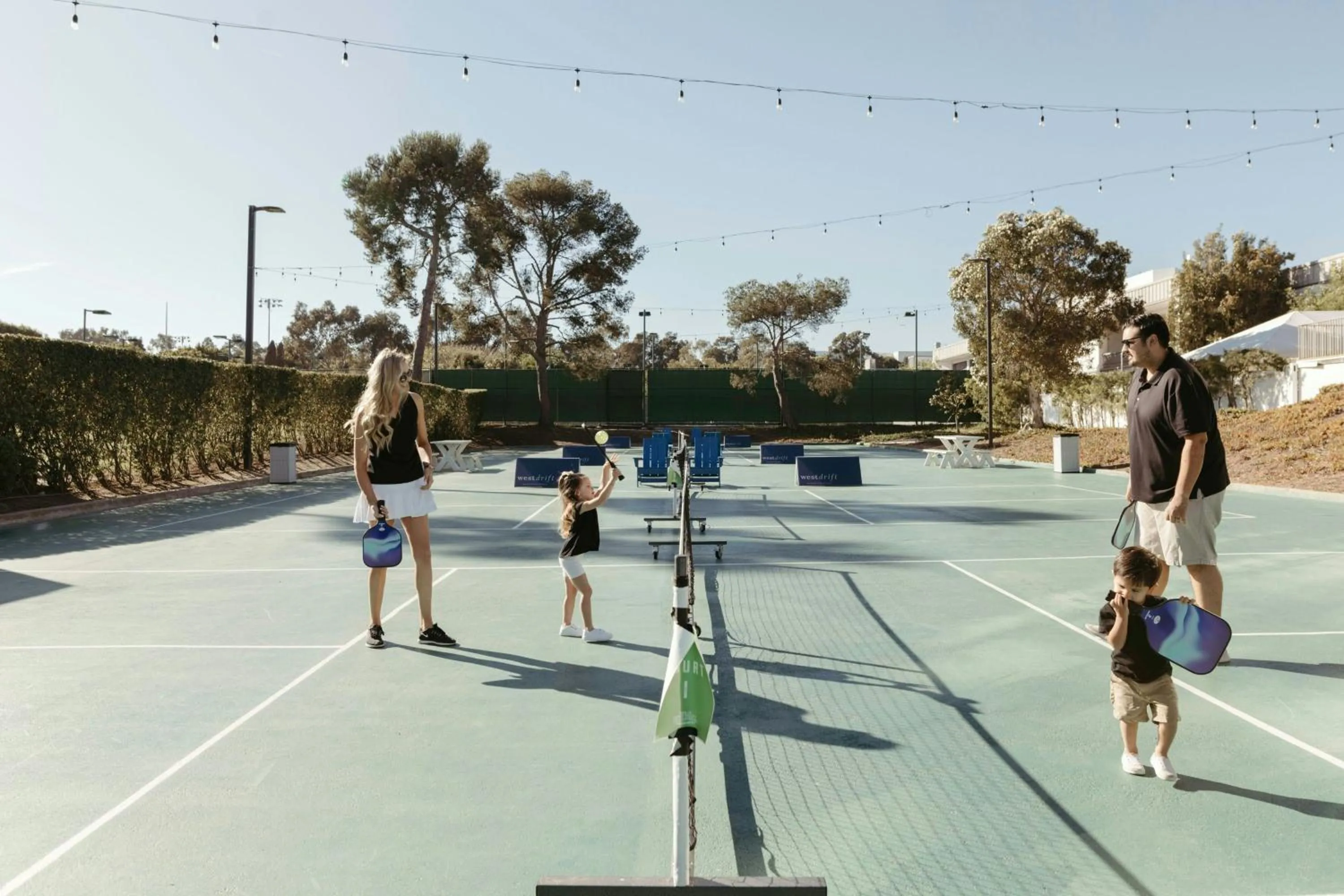 Tennis court in Westdrift Manhattan Beach, Autograph Collection