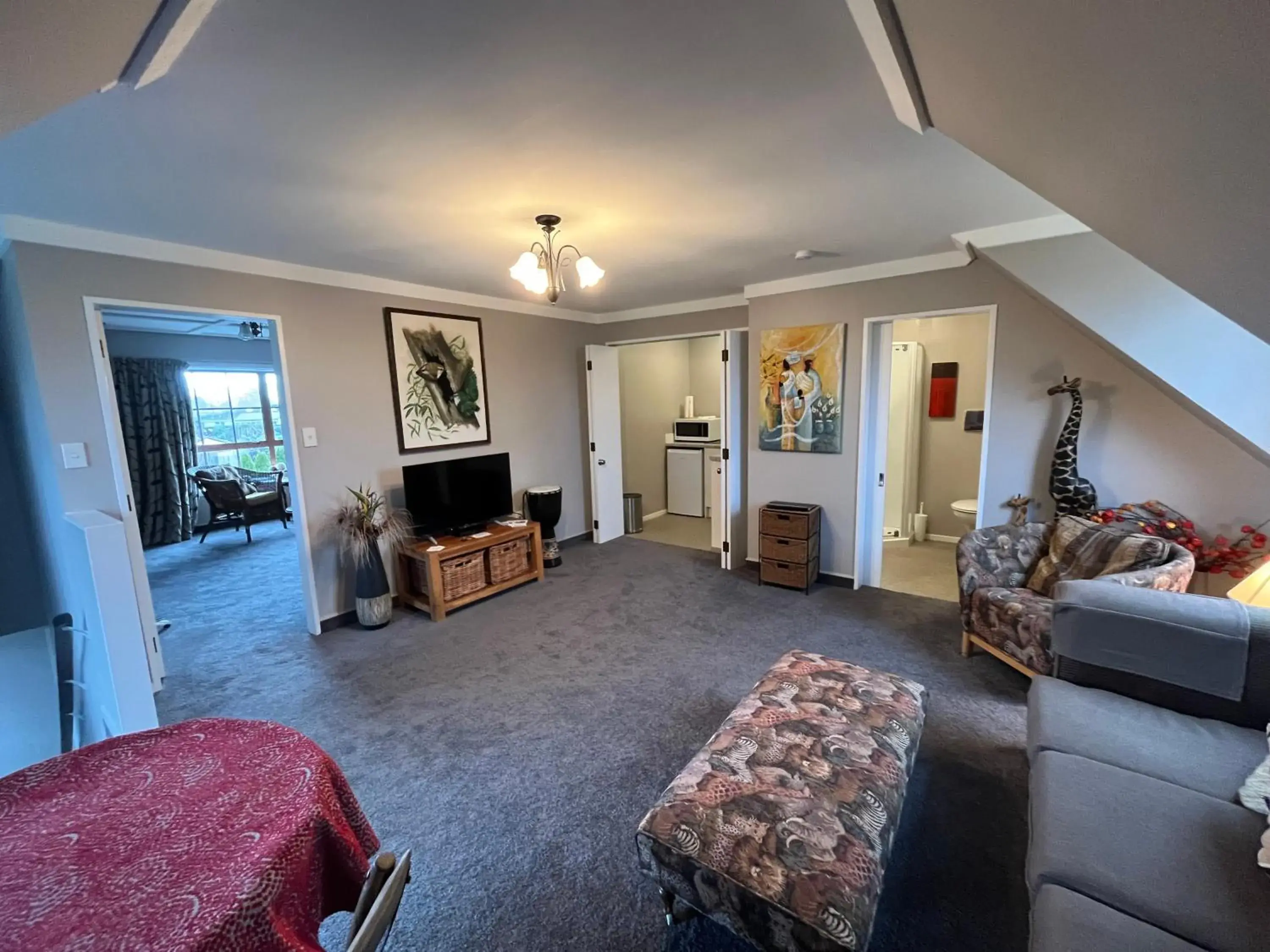 Suite (Serengeti) in Tudor Manor Bed & Breakfast Suite (Serengeti) in Tudor Manor Bed & Breakfast