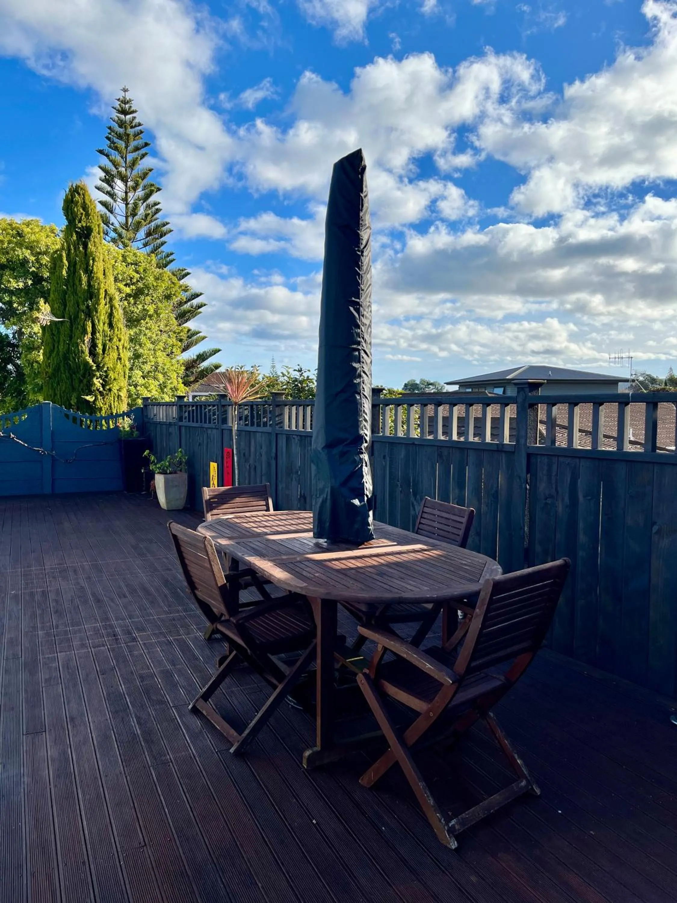 Swimming pool in Tudor Manor Bed & Breakfast