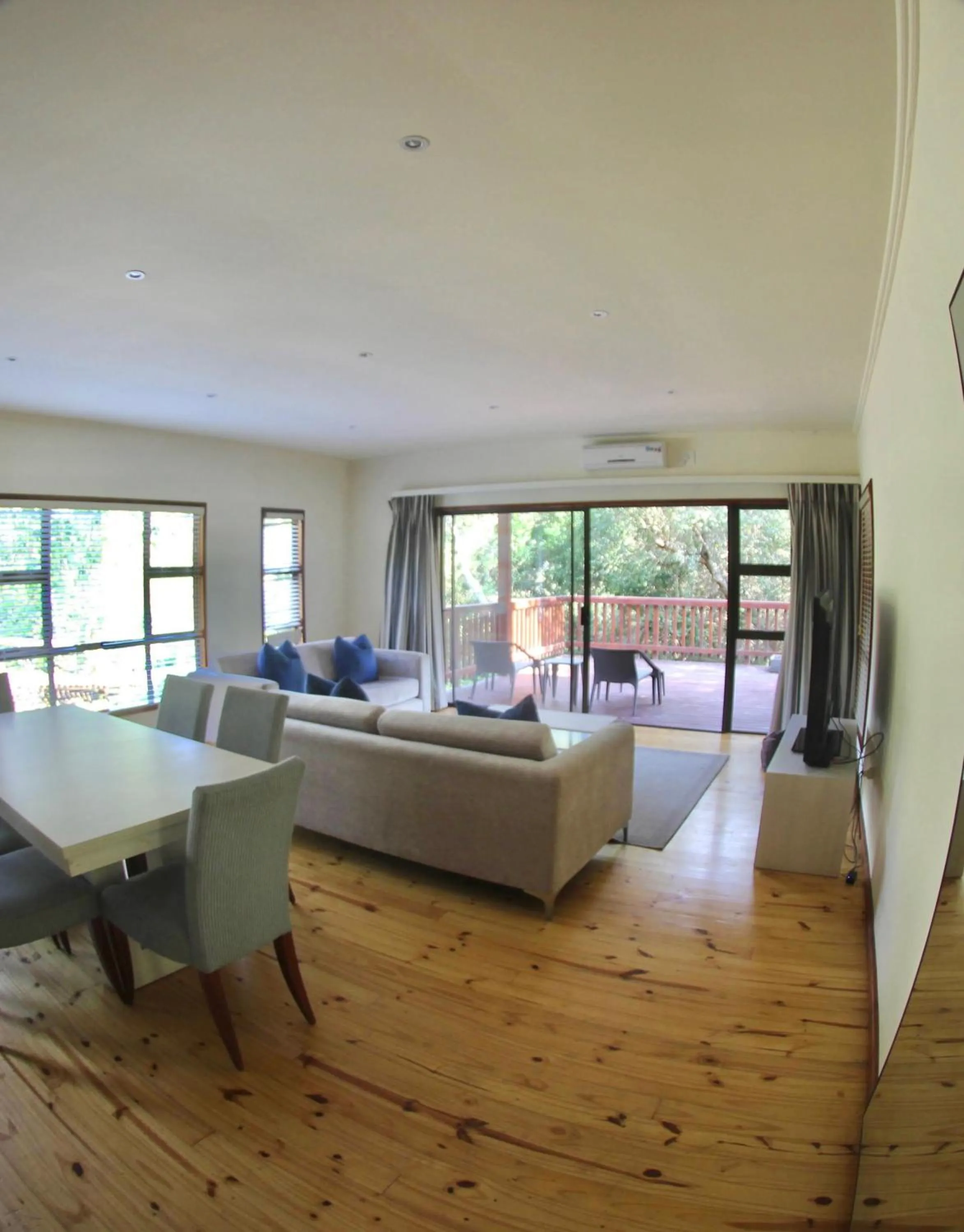 Golden Beach Village