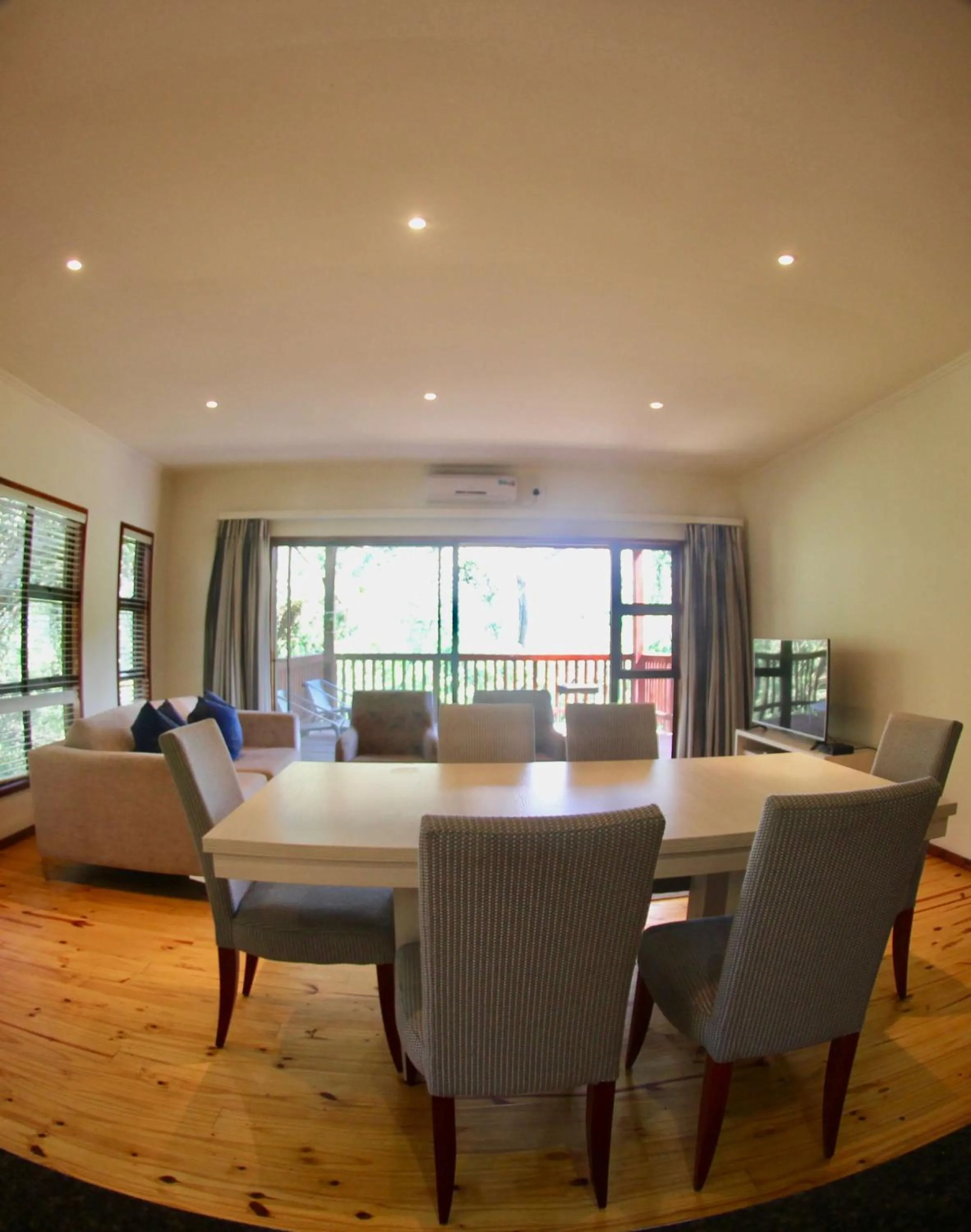 Golden Beach Village