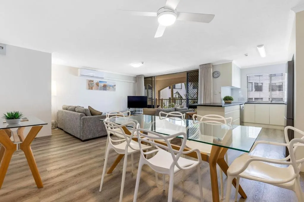 Dining area in Kalua Holiday Apartments