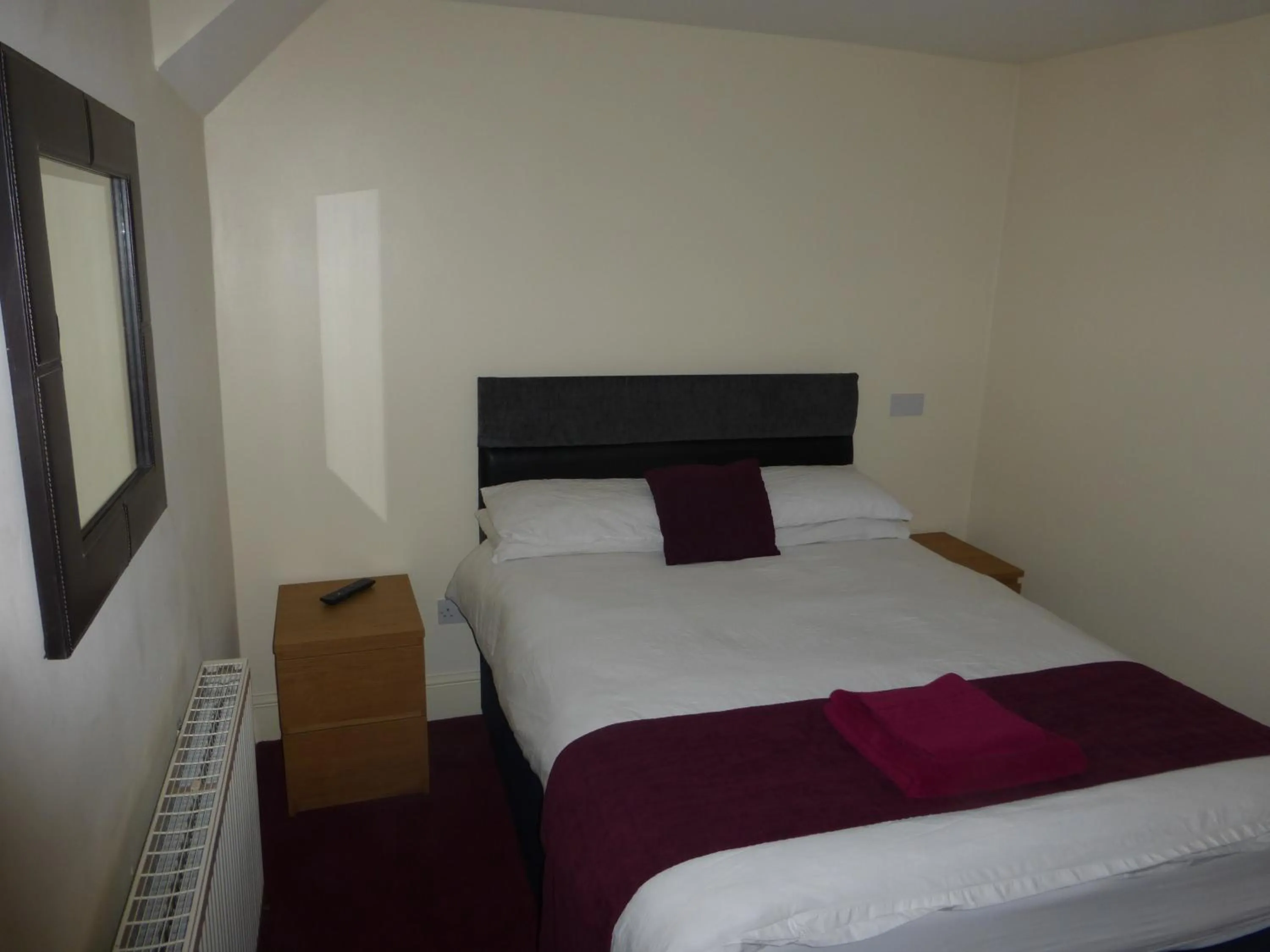 Bed in Don Valley hotel Sheffield arena