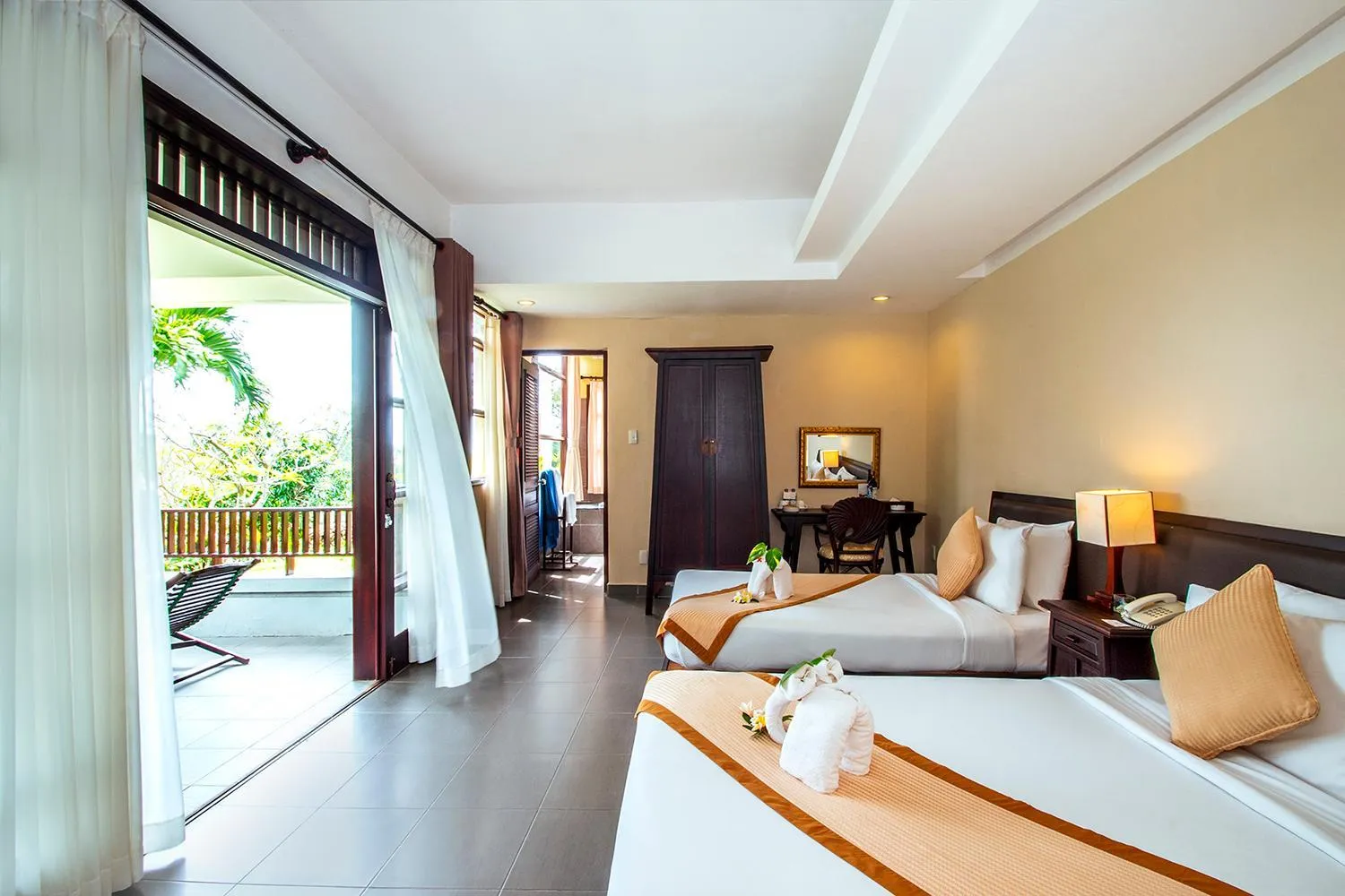 Bed in Romana Resort & Spa