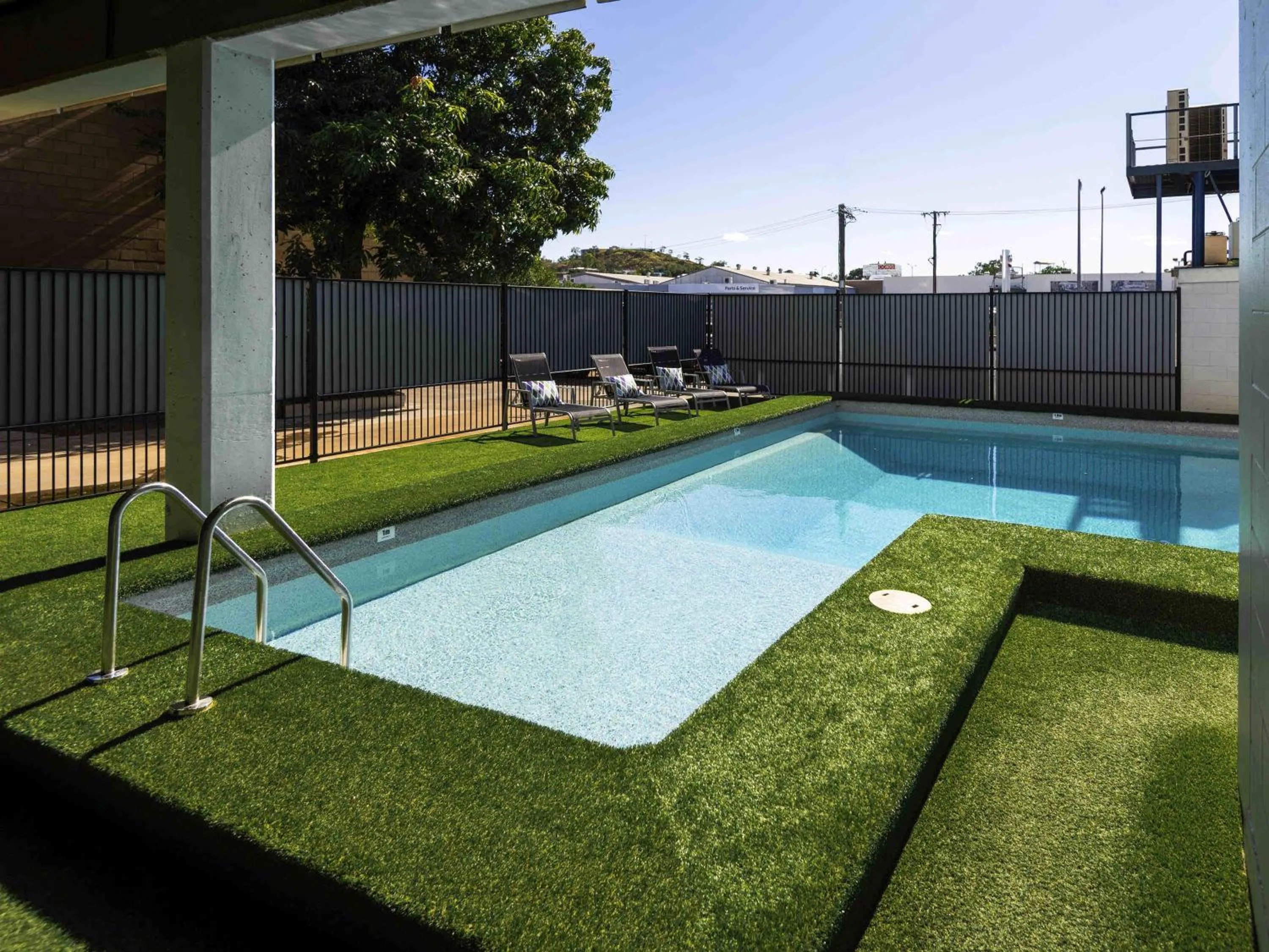 Pool view in ibis Styles Mt Isa Verona