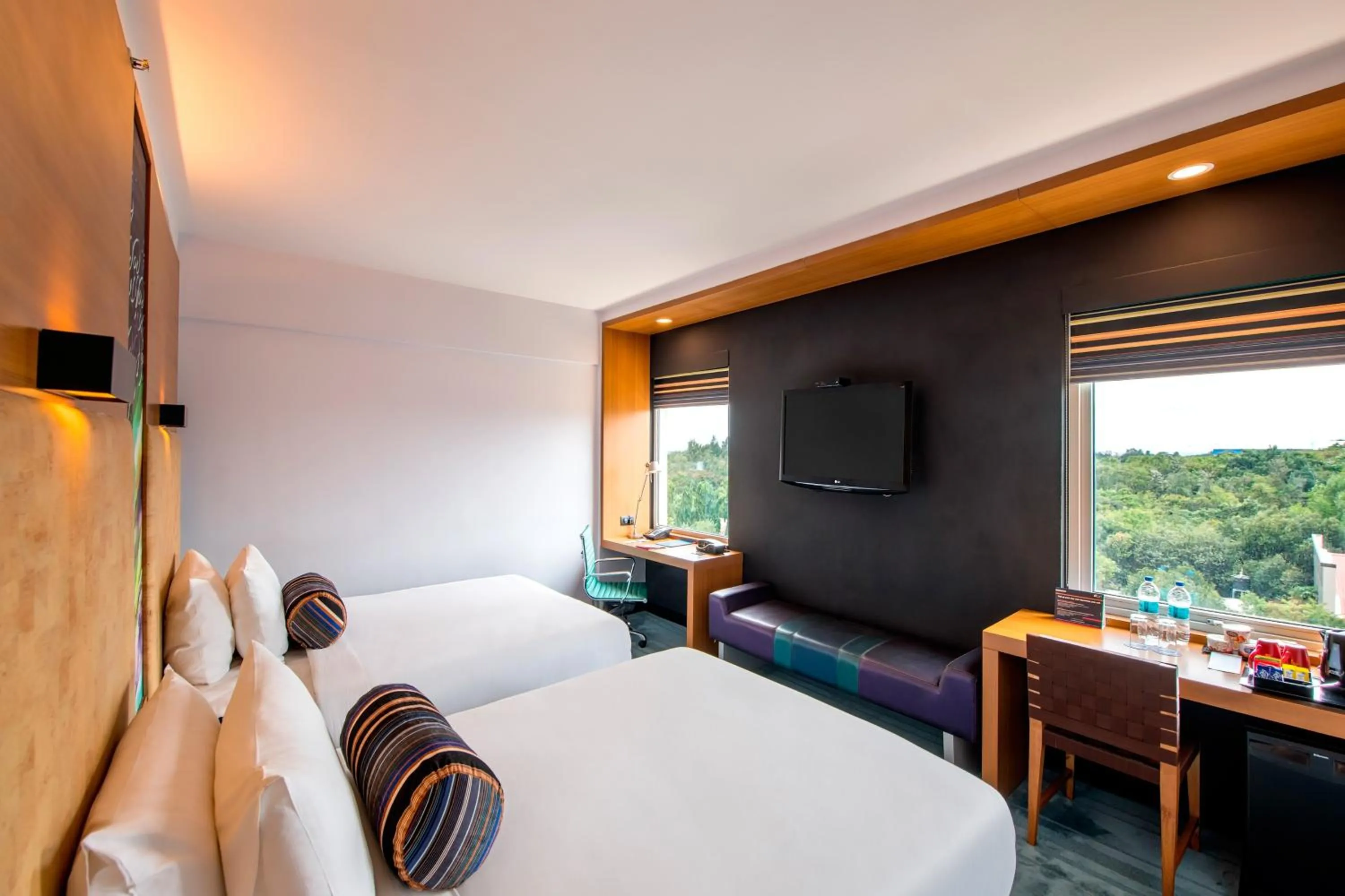 Photo of the whole room, Bed in Aloft Bengaluru Whitefield