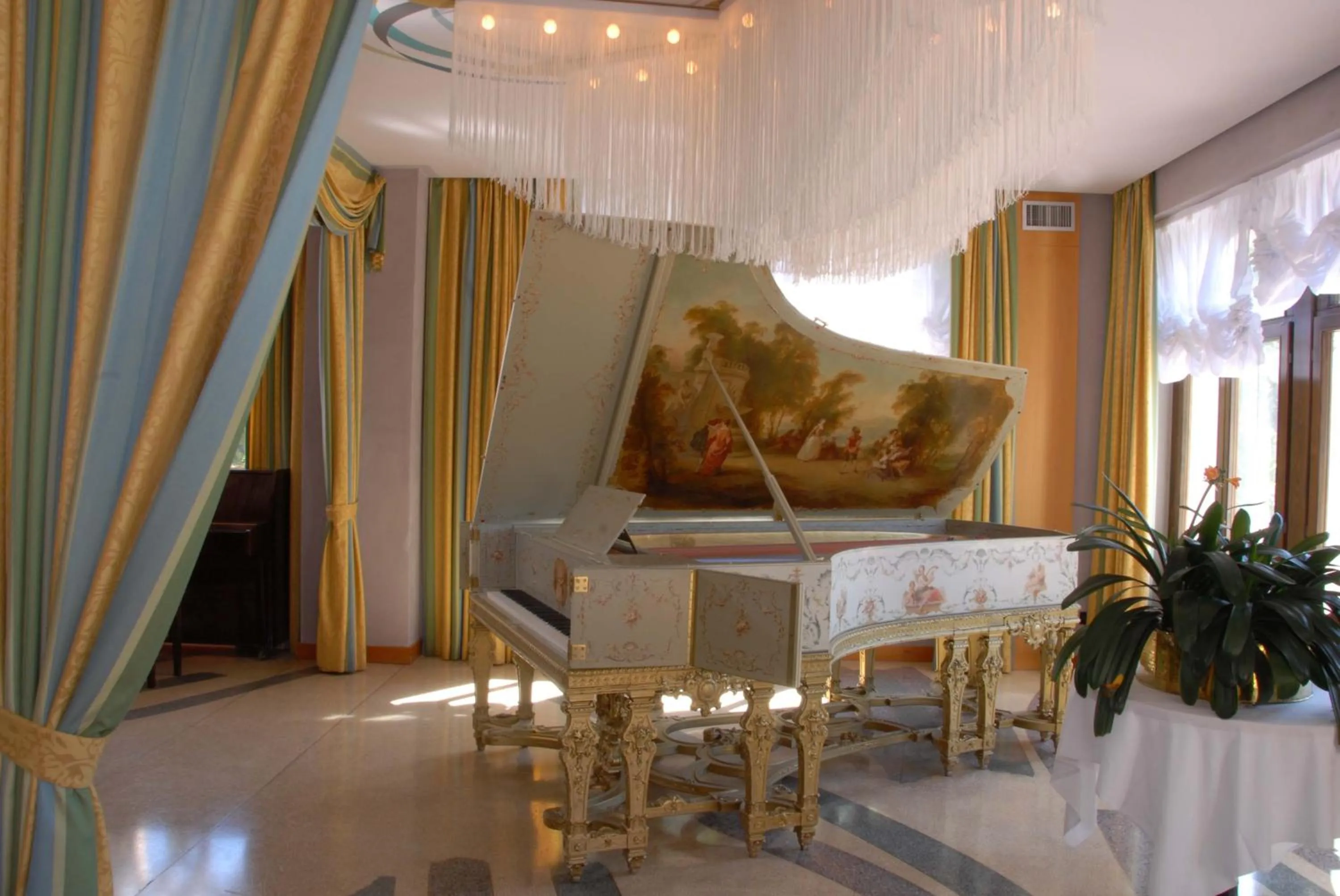 Decorative detail in Grand Hotel Astoria