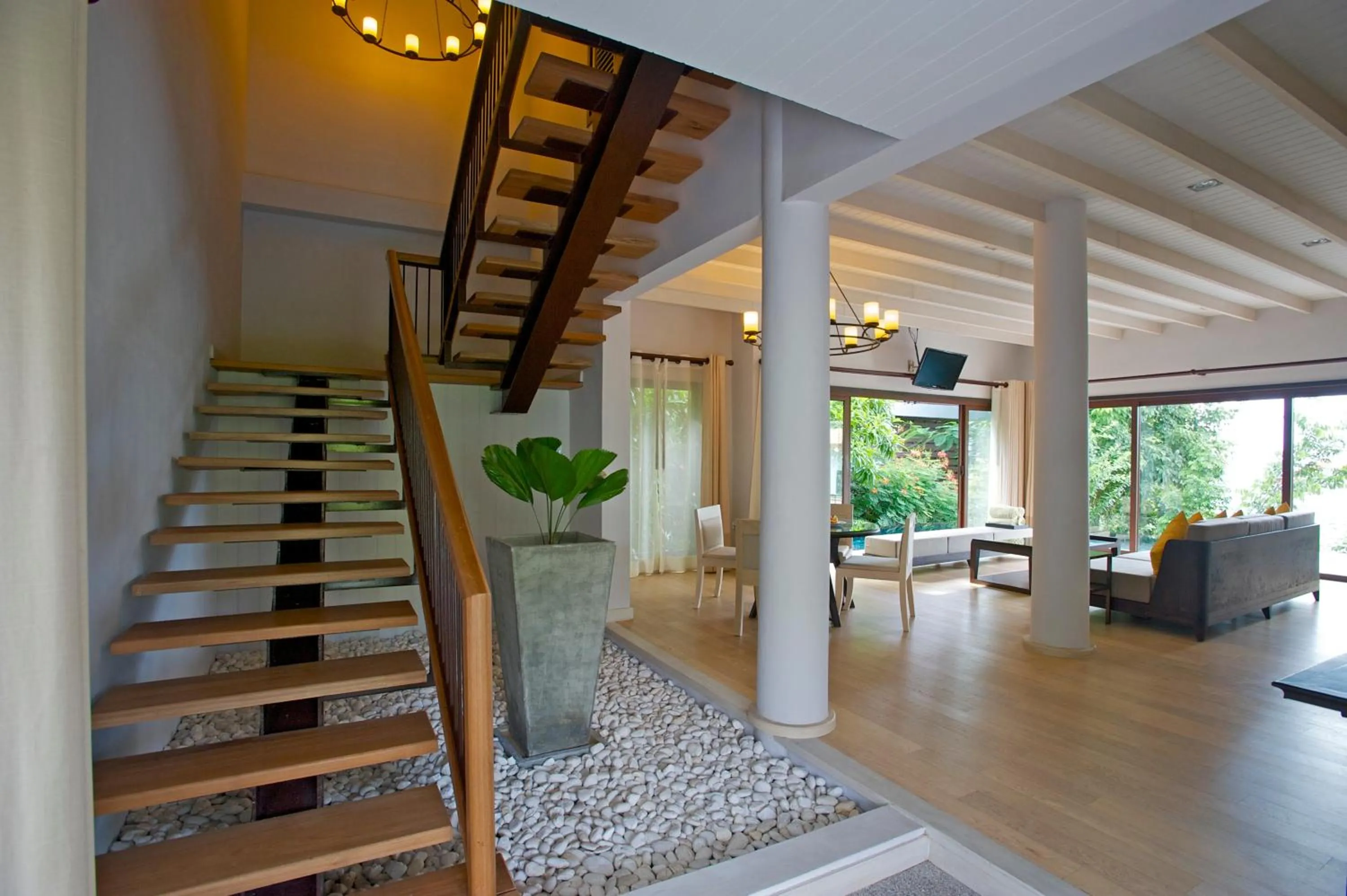 Living room in The Shore At Katathani - Adult Only - SHA Extra Plus