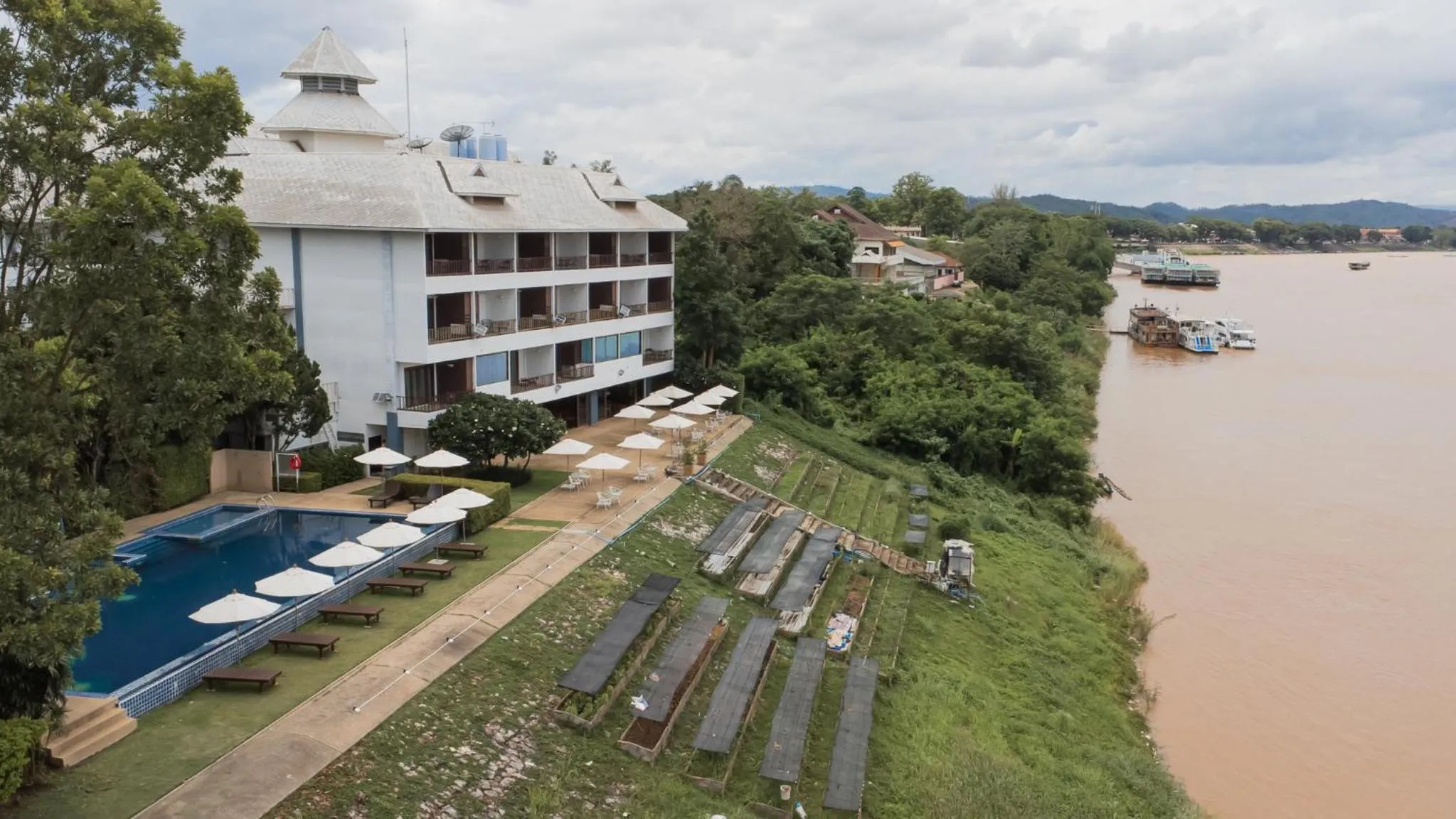 Property building in Siam Triangle Hotel Chiang Sean