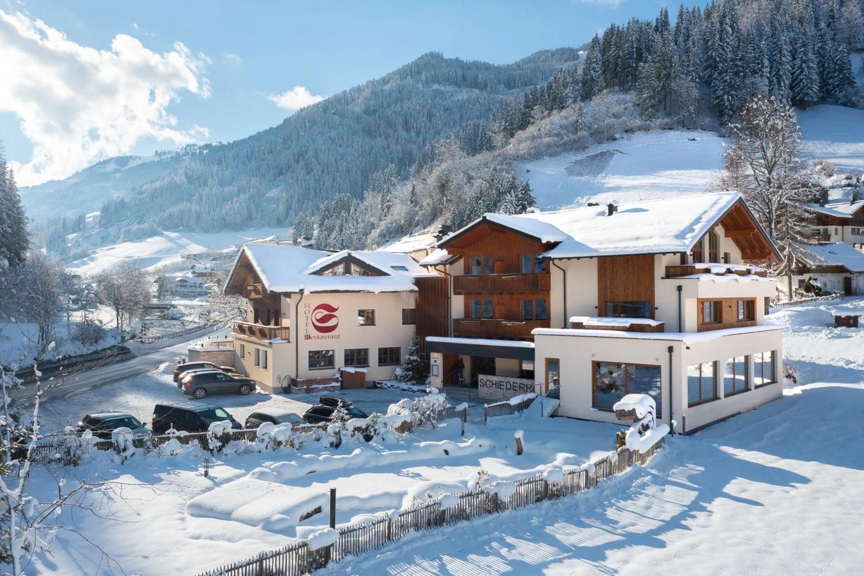 Property building in Hotel Schiederhof