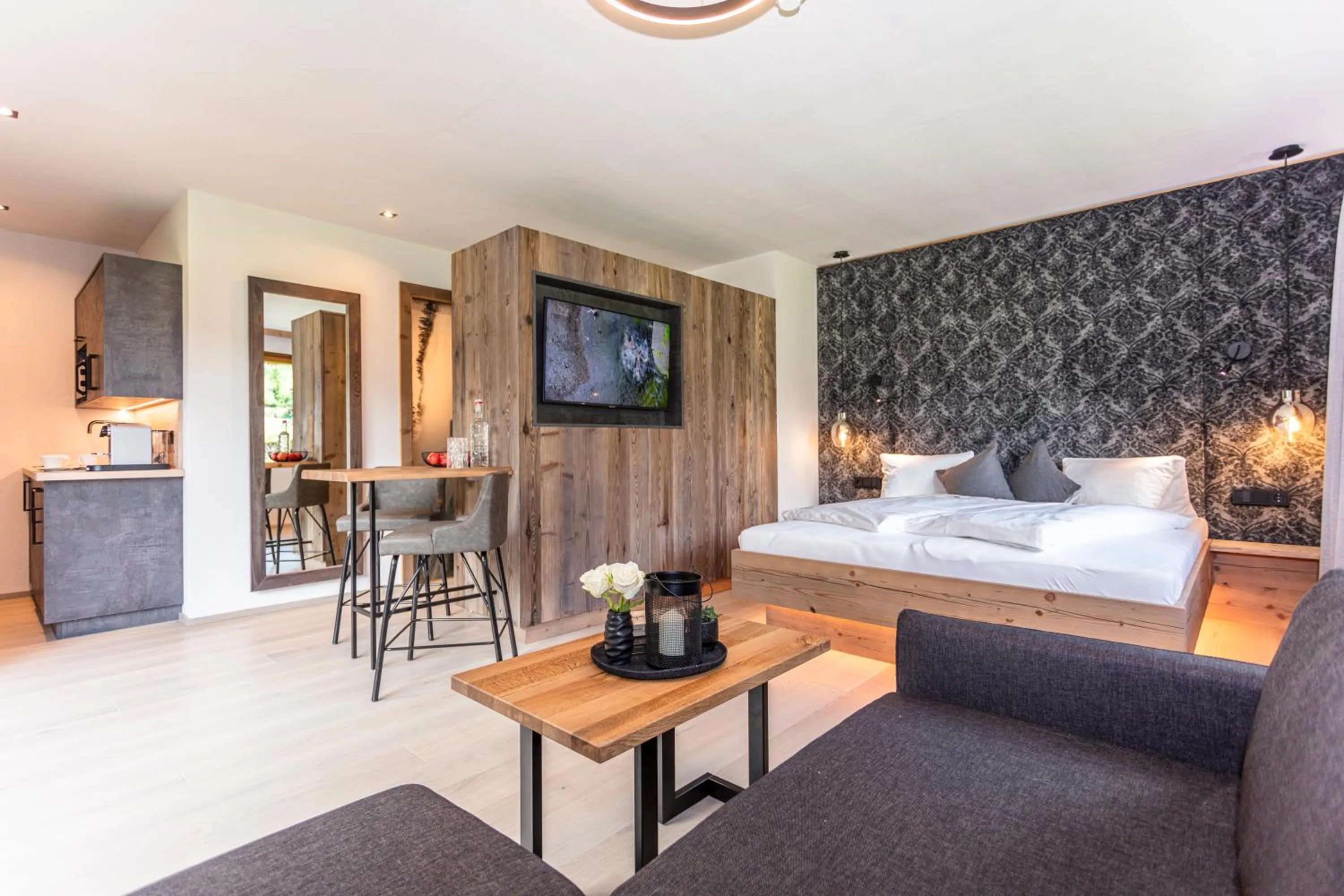 Bed in Hotel Schiederhof