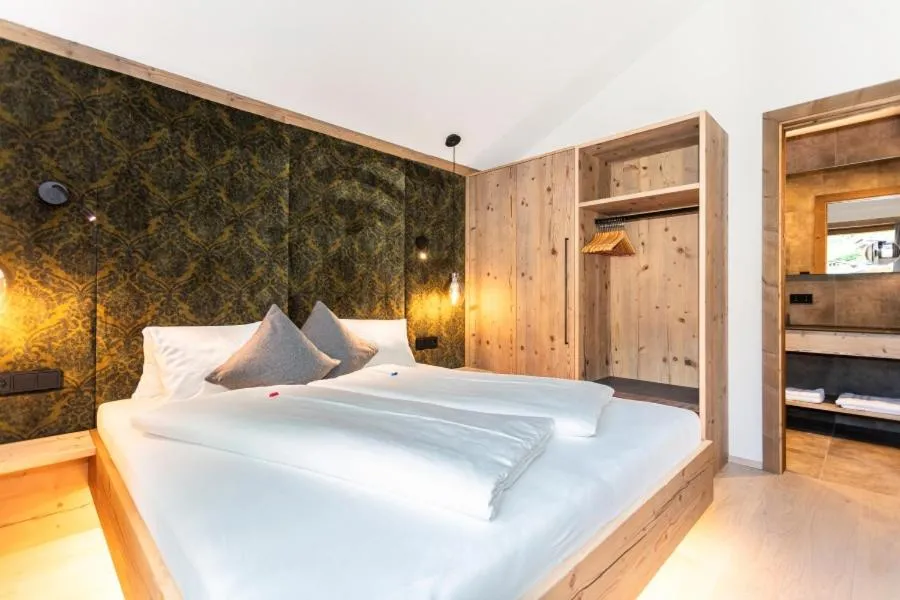 Bedroom, Bed in Hotel Schiederhof