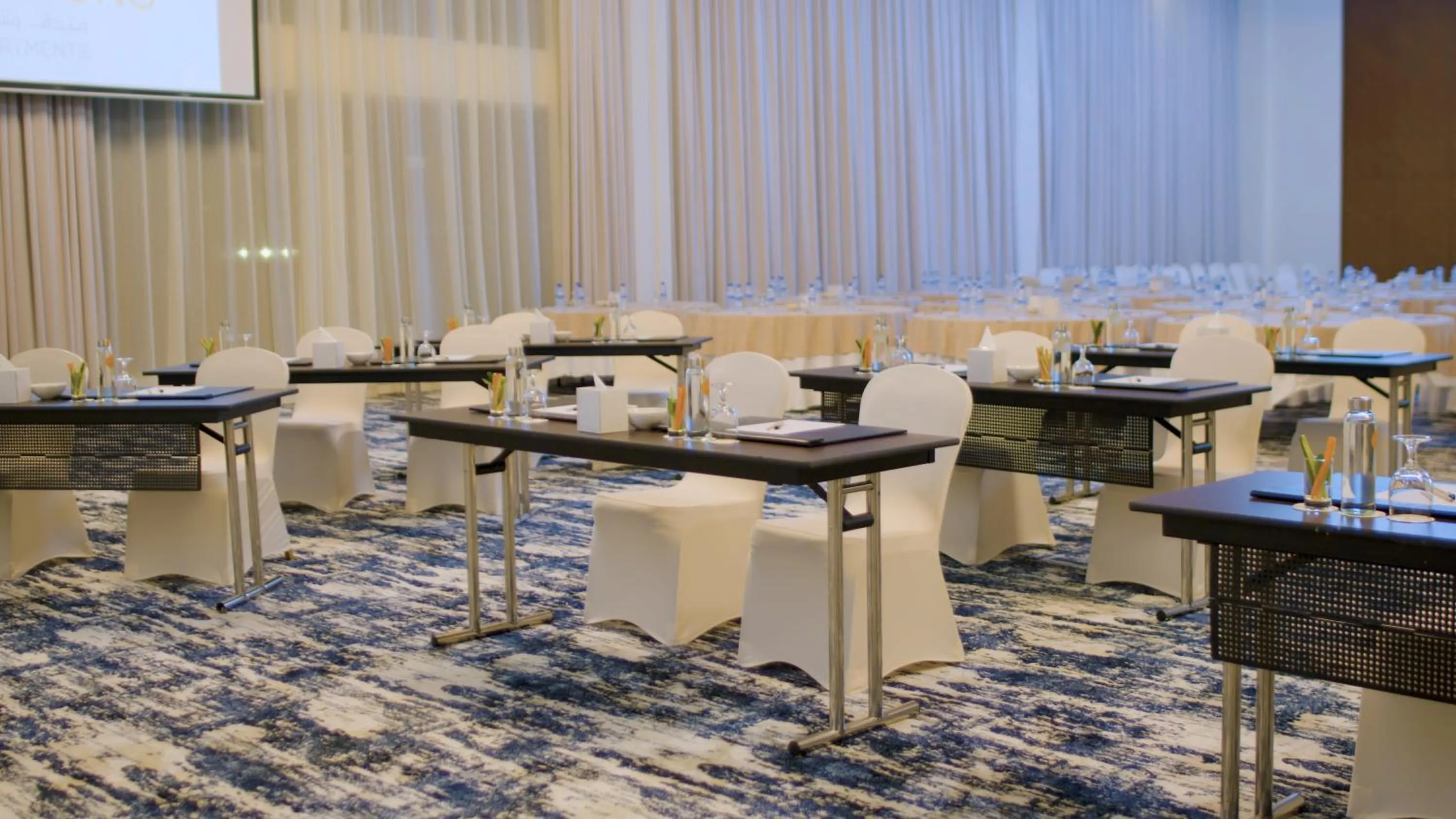 Meeting/conference room in Two Seasons Hotel & Apartments