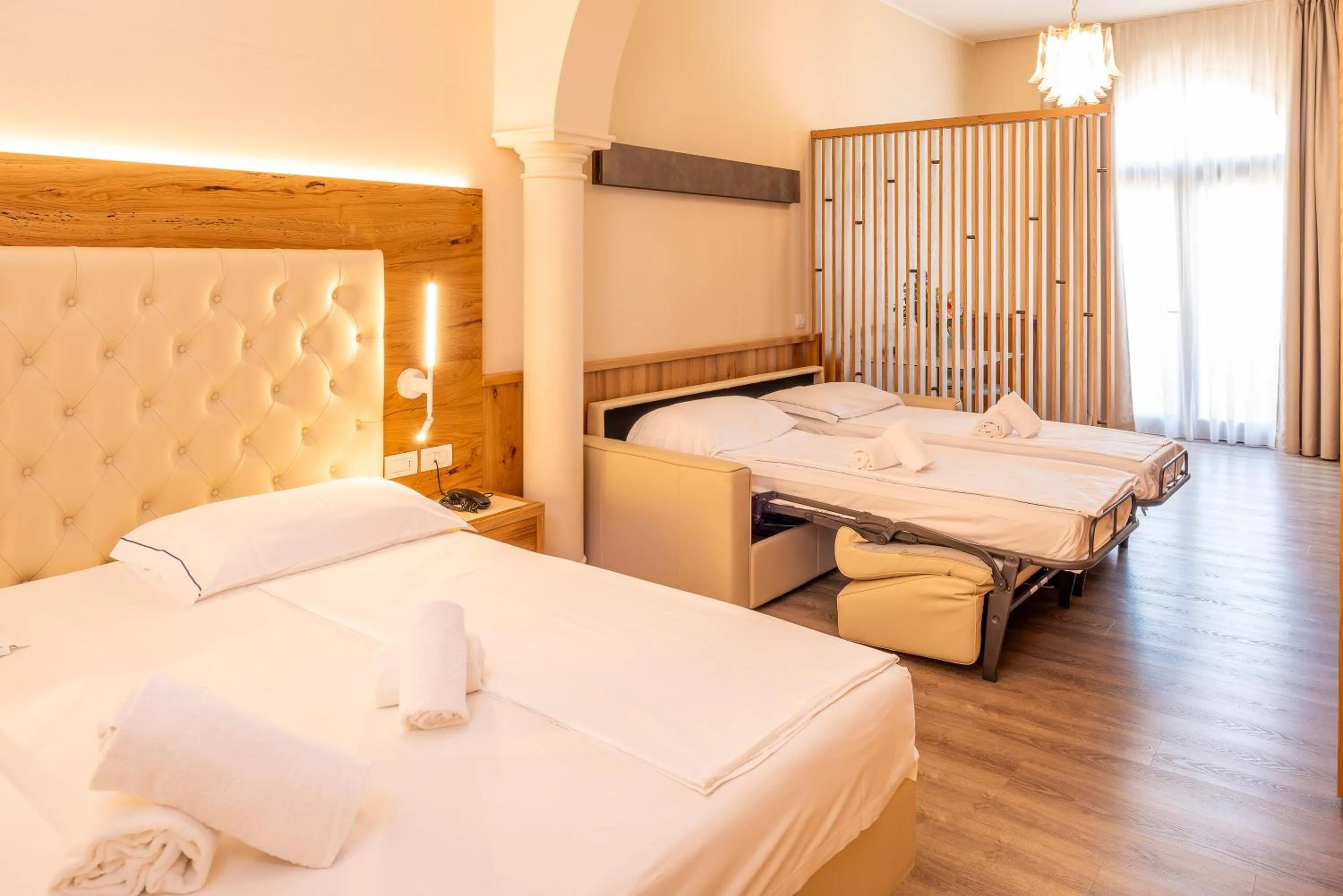 Bed in Hotel Du Parc