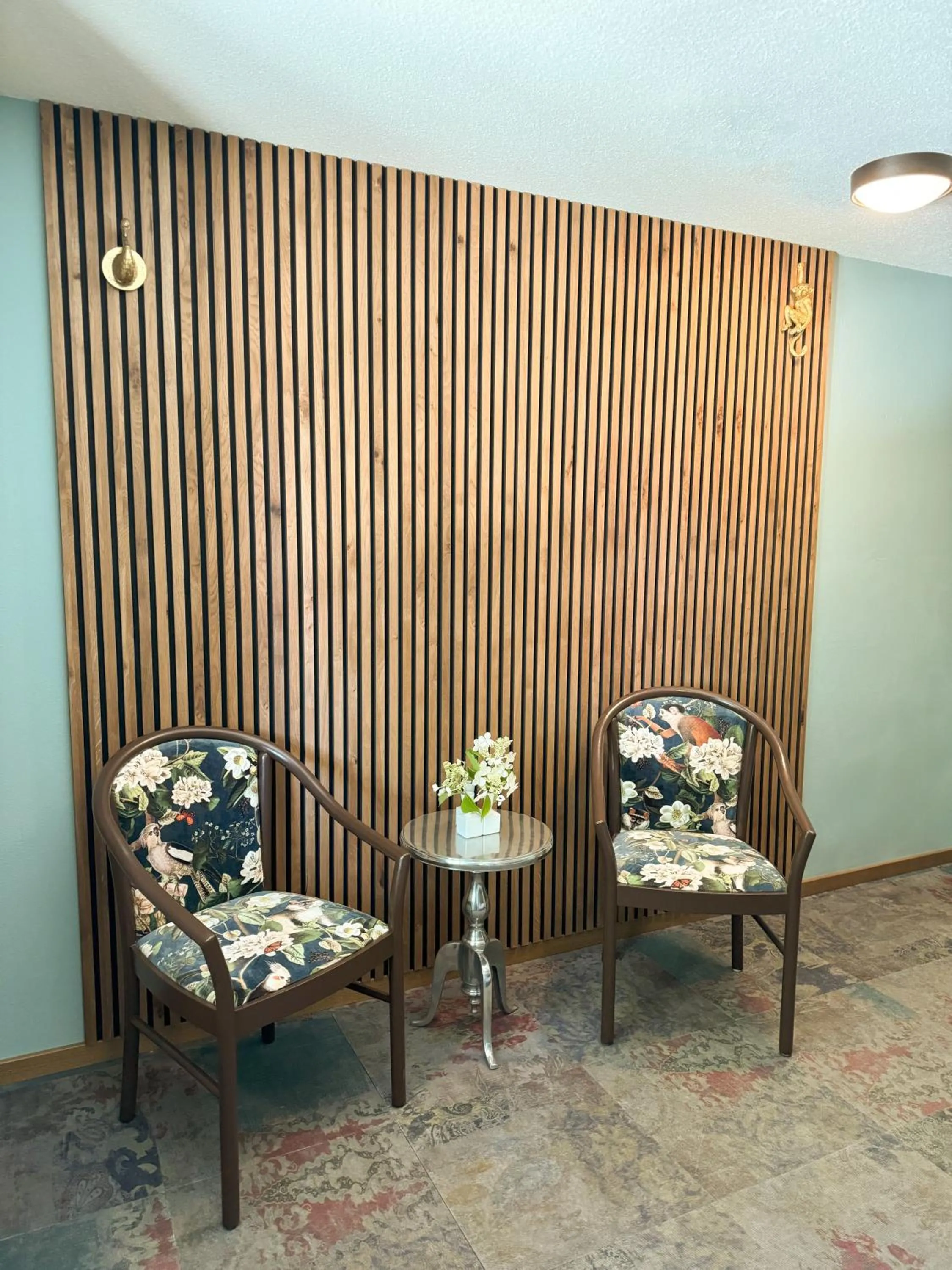 Seating area in Villa Fantasia Budget Boutique Hotel