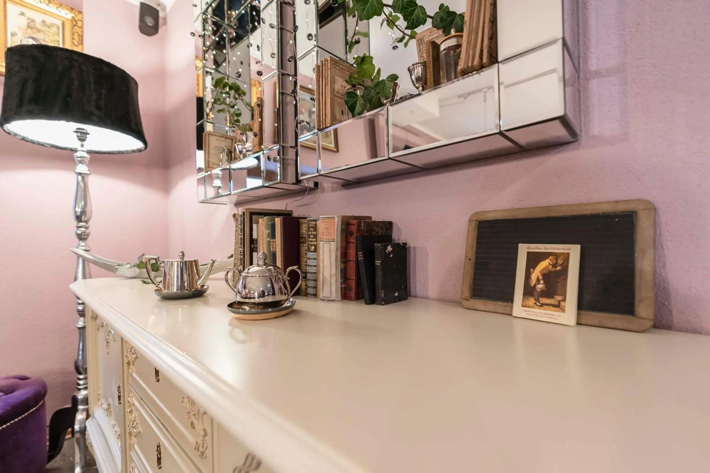 Property building in Villa Fantasia Budget Boutique Hotel