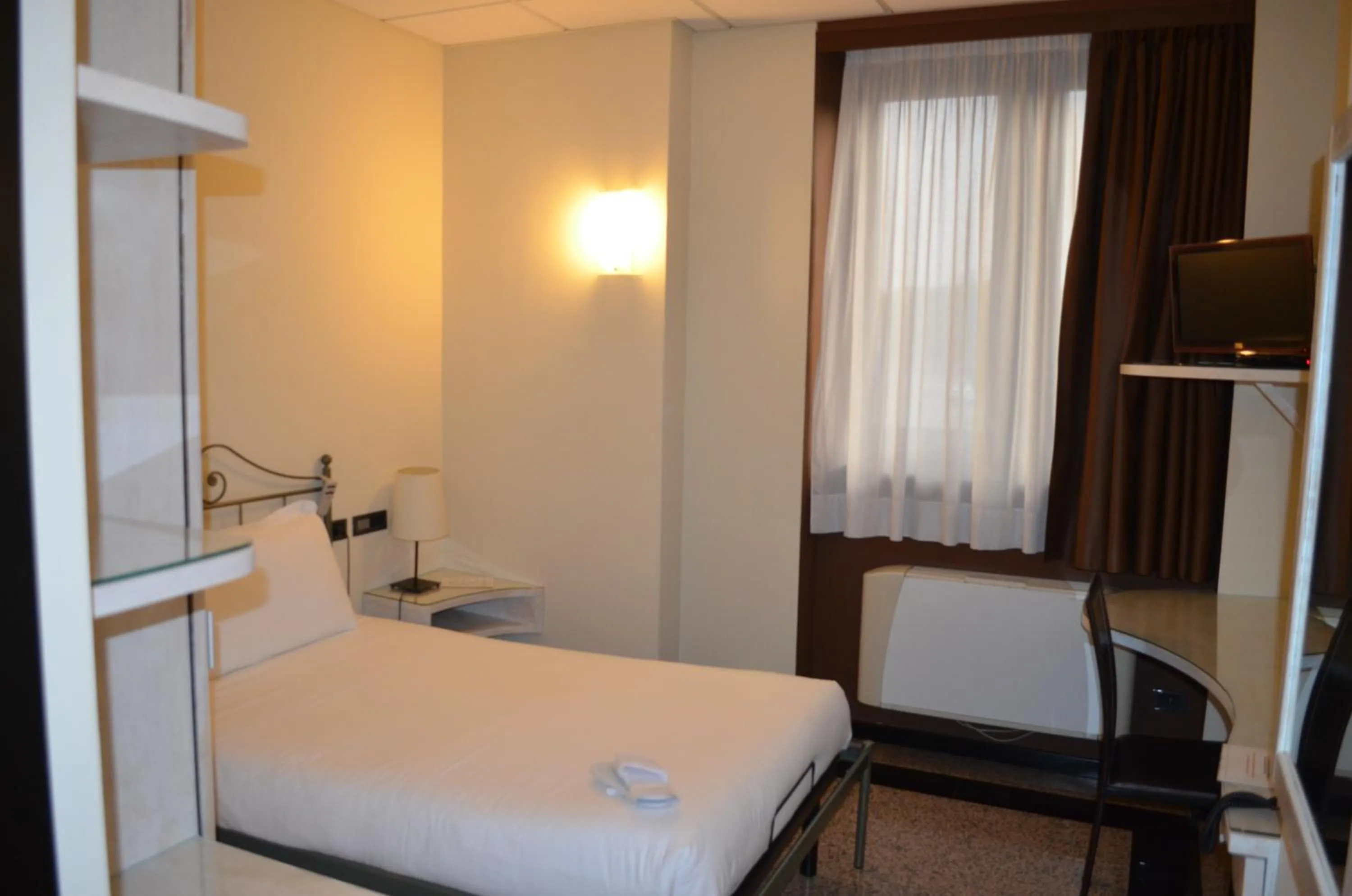 Bed in Hotel Diamante