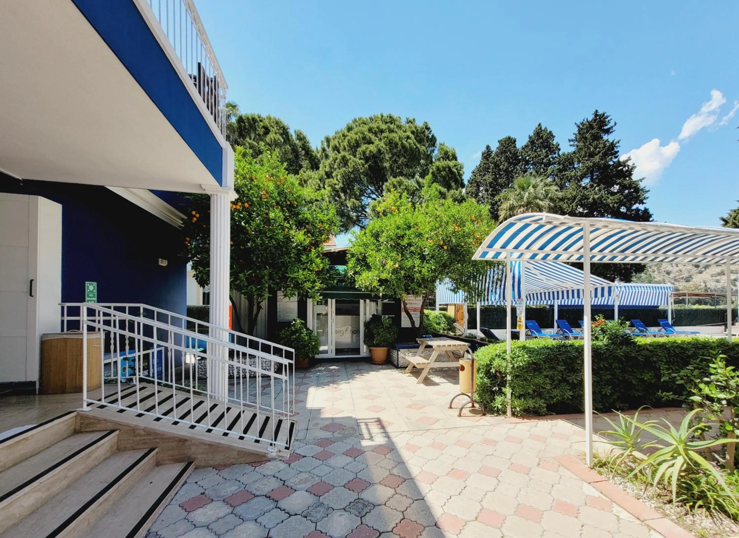 Property building in Berg Hotel