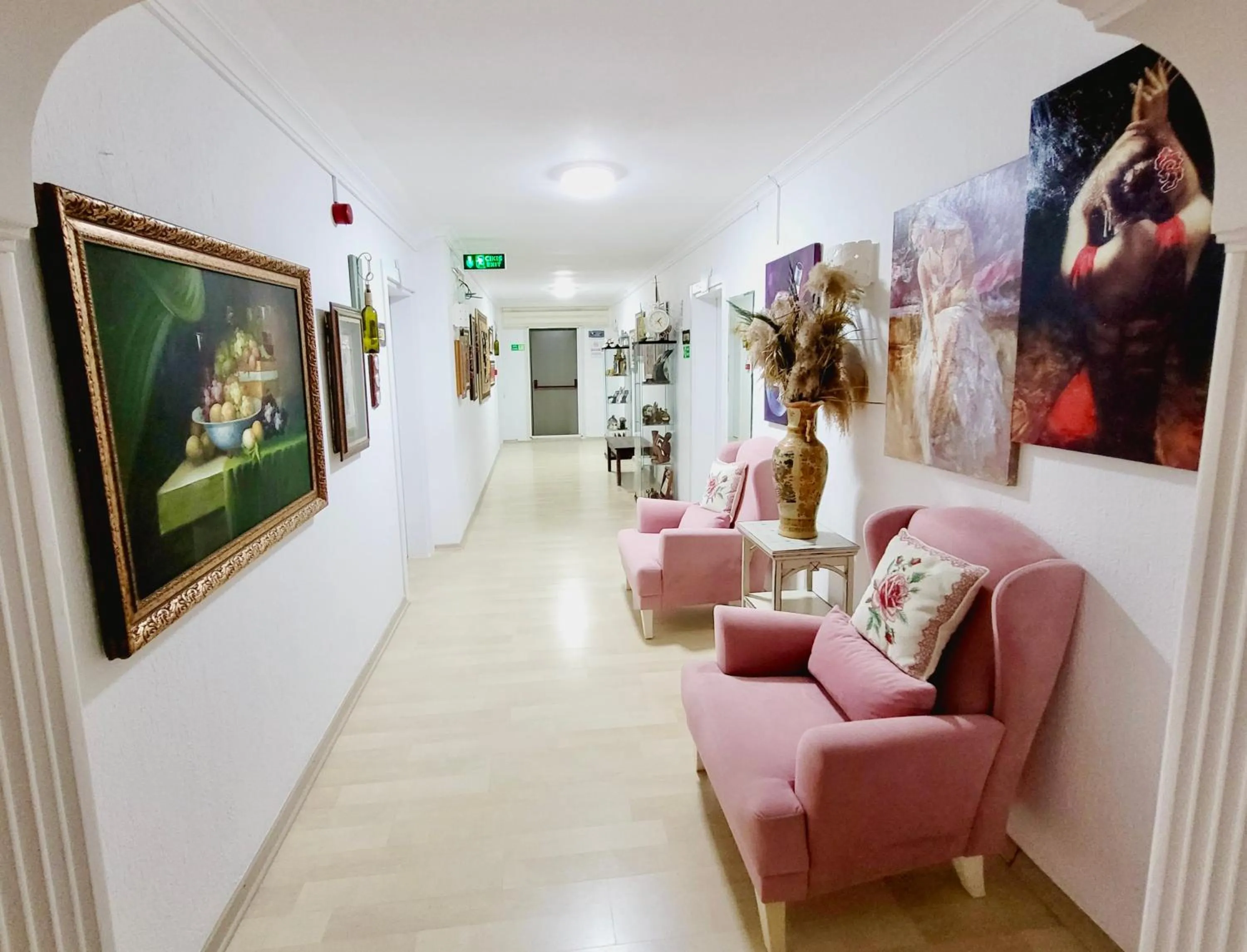 Property building in Berg Hotel