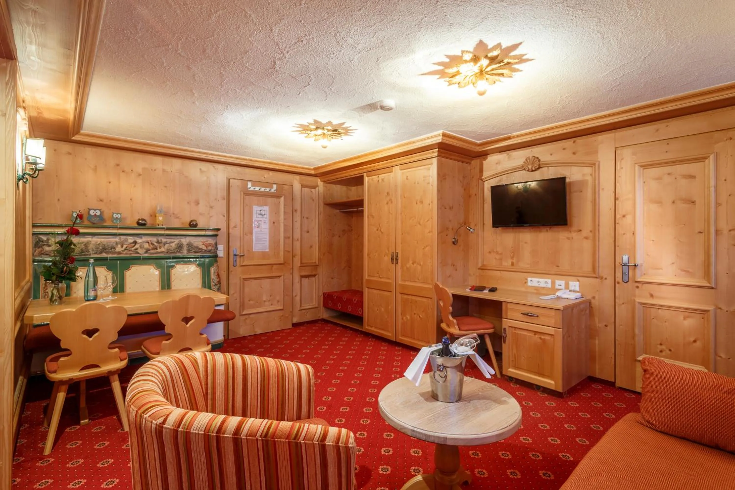 Photo of the whole room in Landhotel Bartlehof