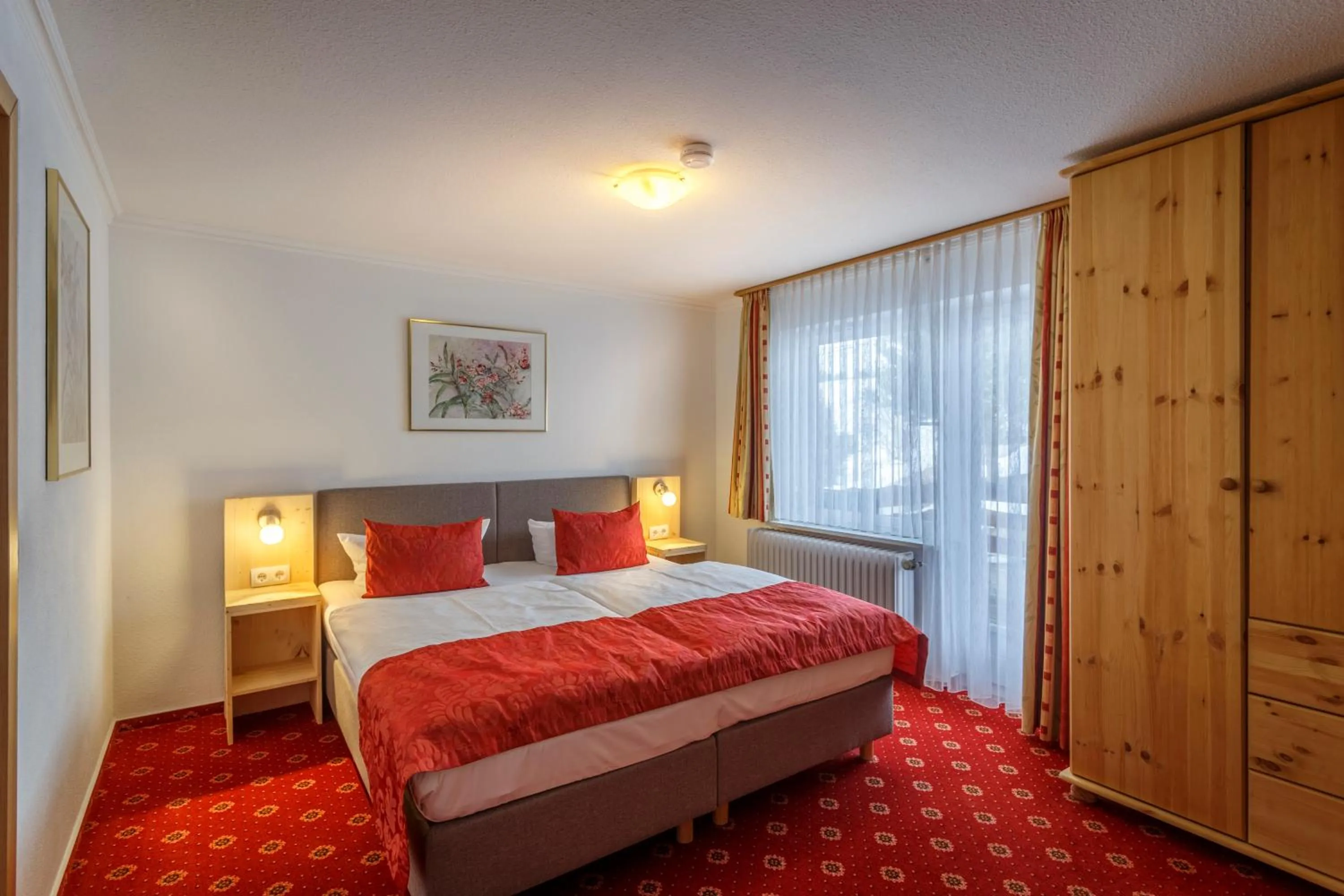 Photo of the whole room, Bed in Landhotel Bartlehof