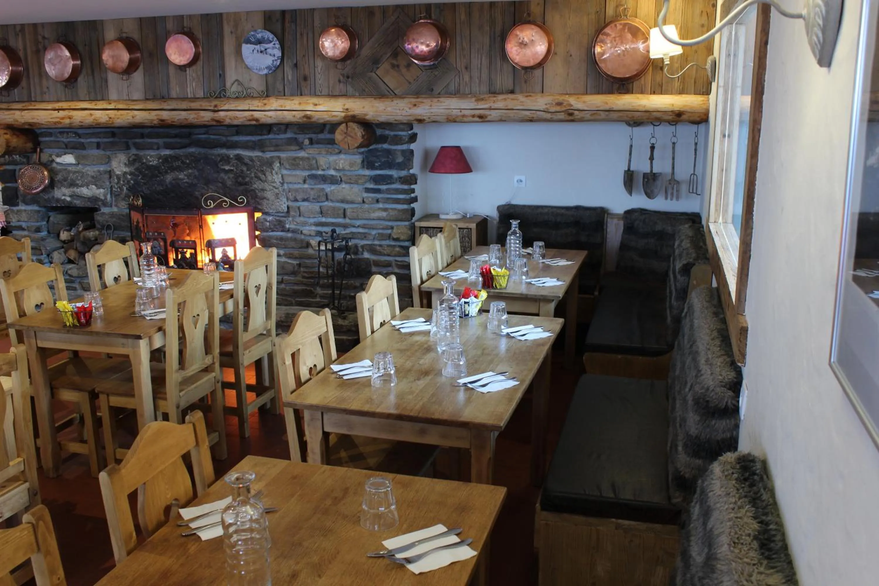 Restaurant/places to eat in Hôtel Restaurant U'Fredy