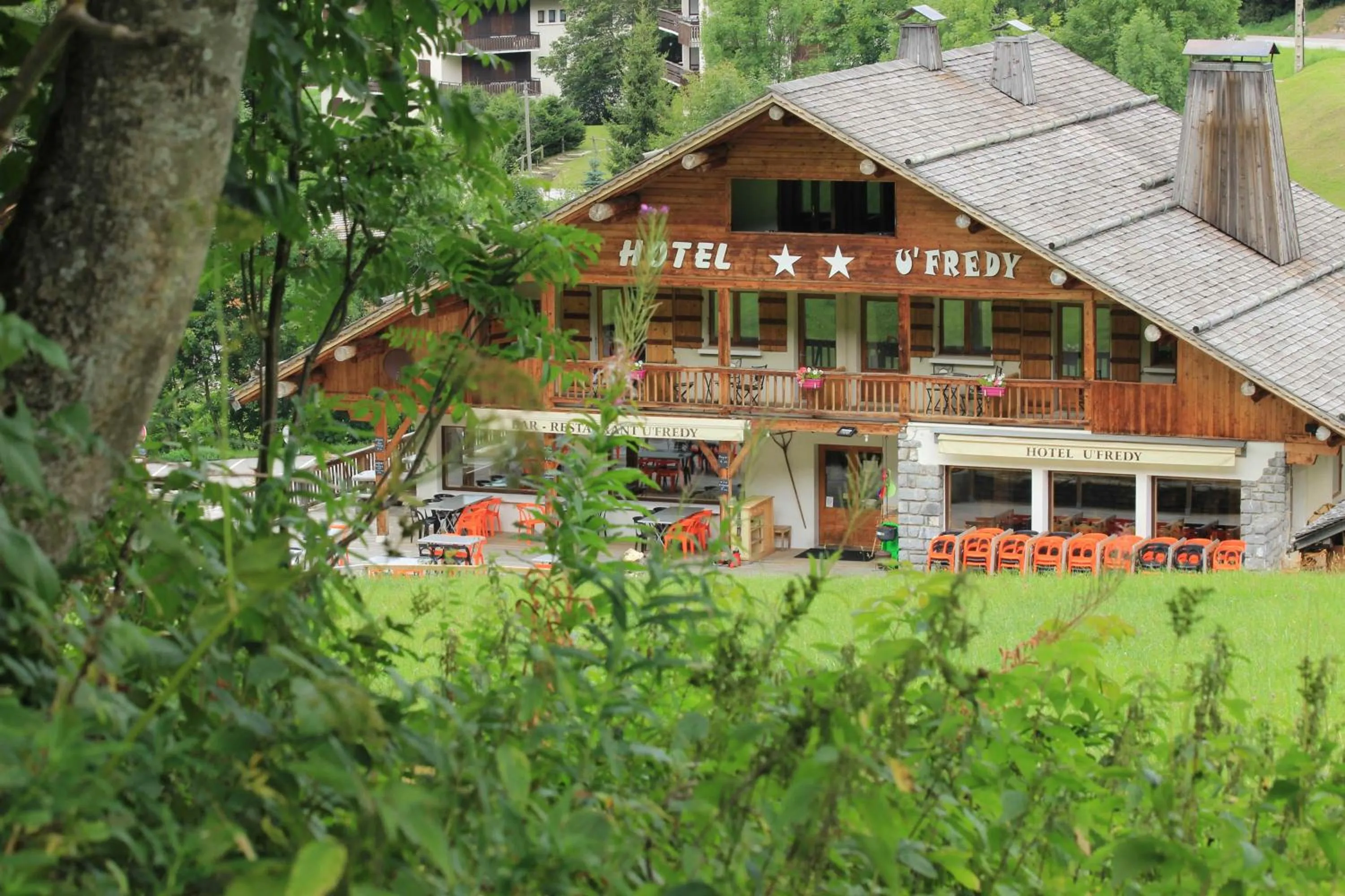 Summer in Hôtel Restaurant U'Fredy