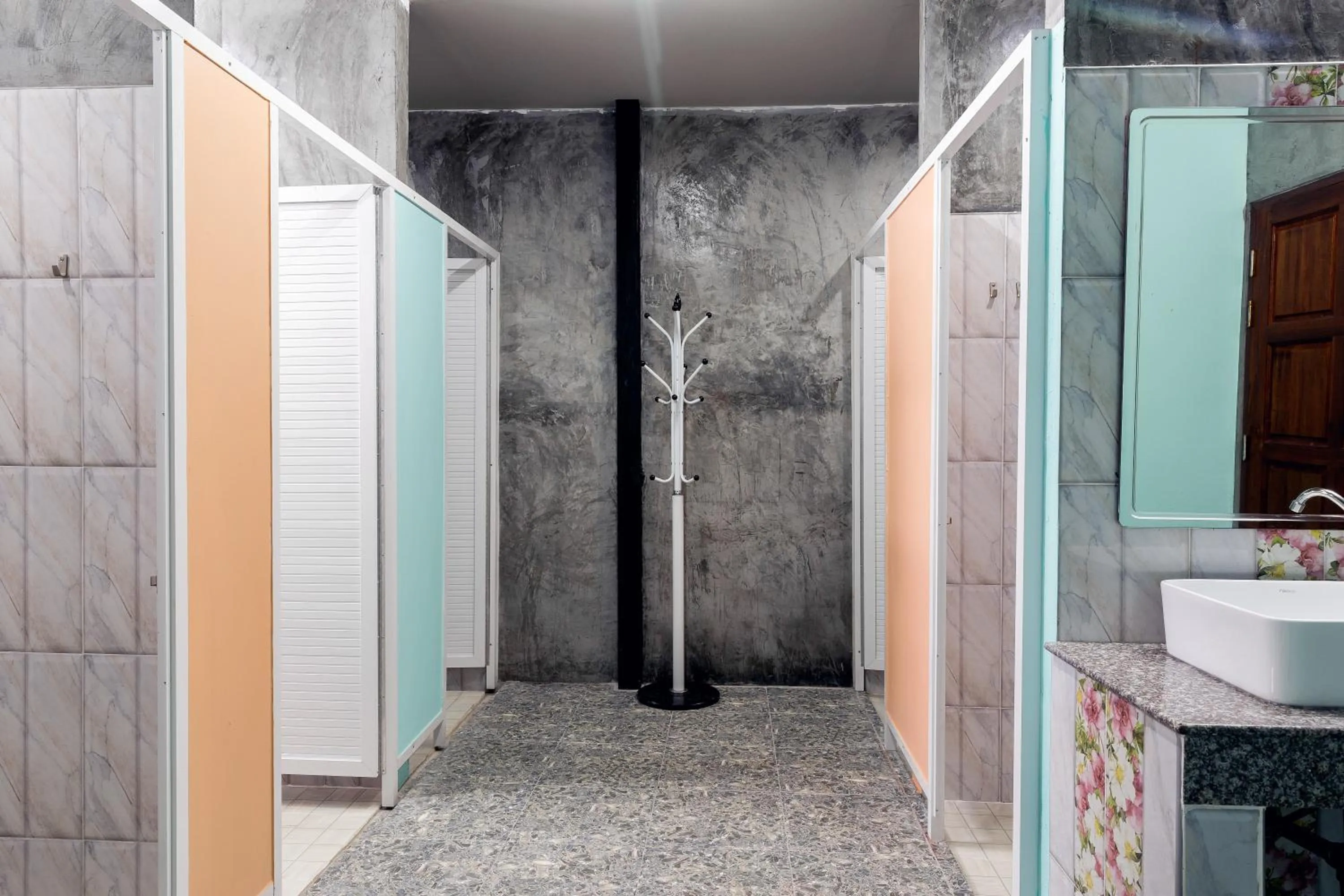 The Guest Hotel Krabi