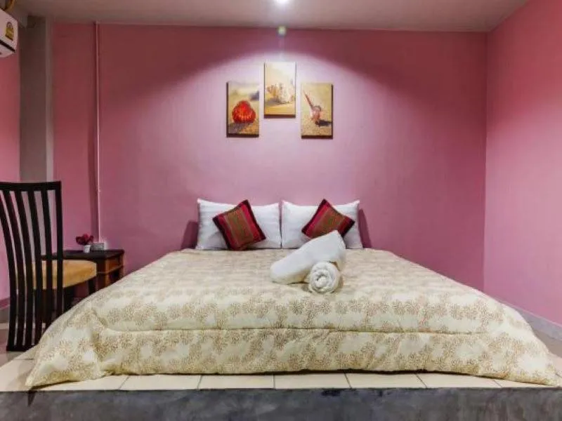 Bed in The Guest Hotel Krabi