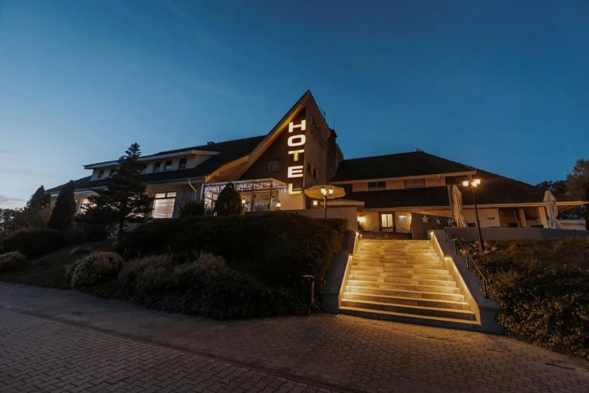 Property building in Hotel Podjadek