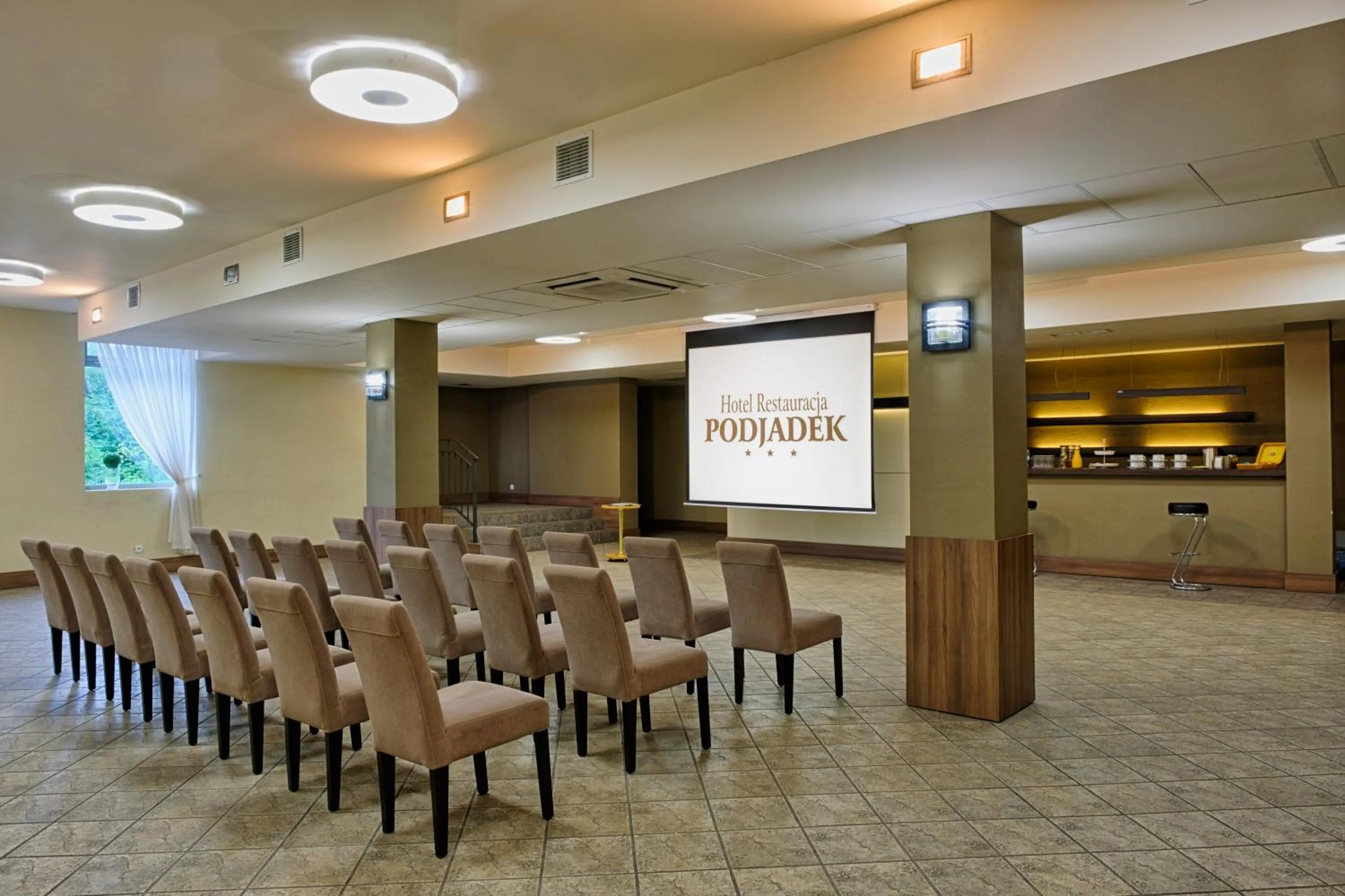 Business facilities in Hotel Podjadek