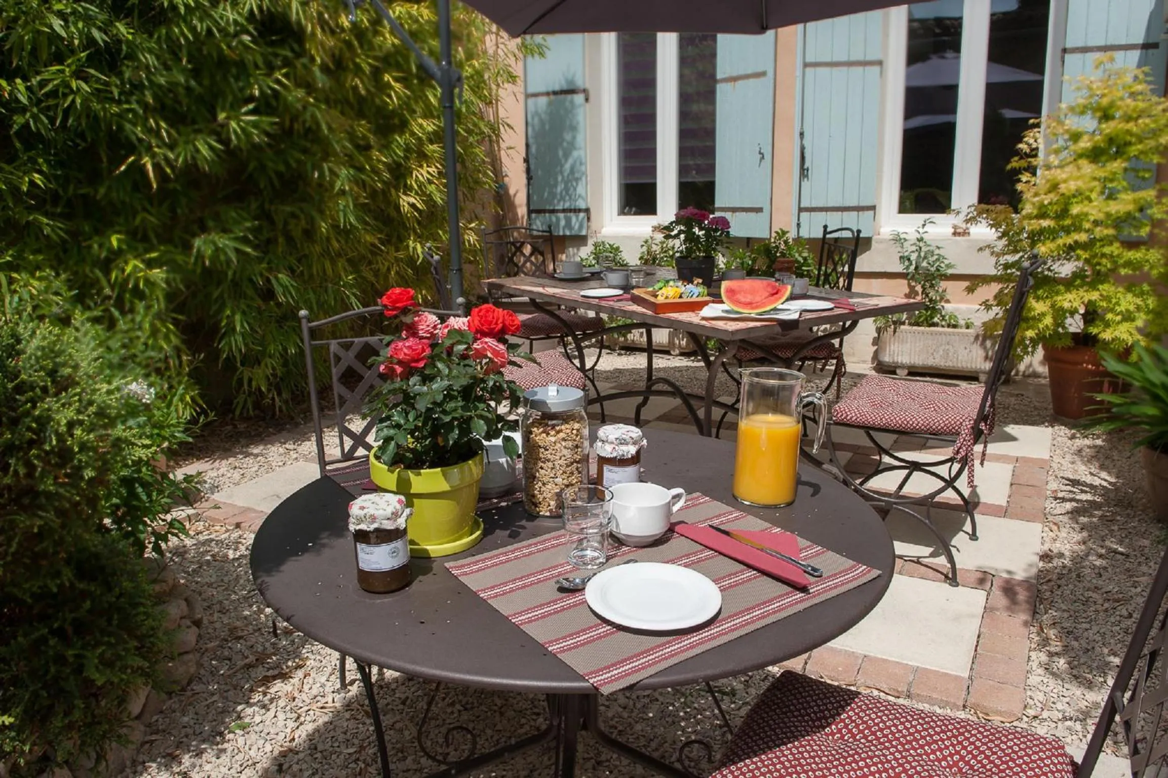 Patio in Hotel Sainte Anne - Apt