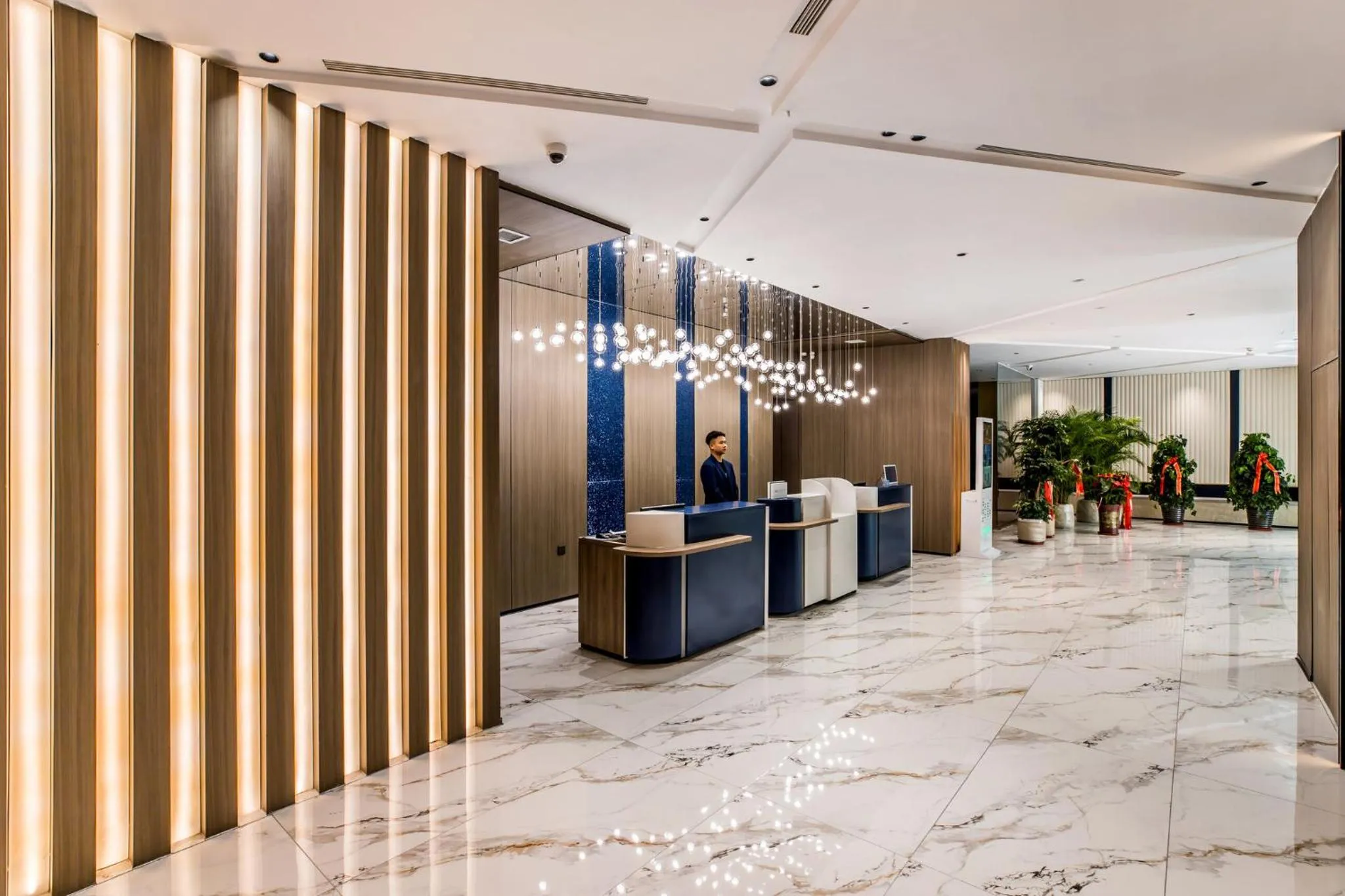 Property building in Holiday Inn Express Chengde Downtown by IHG