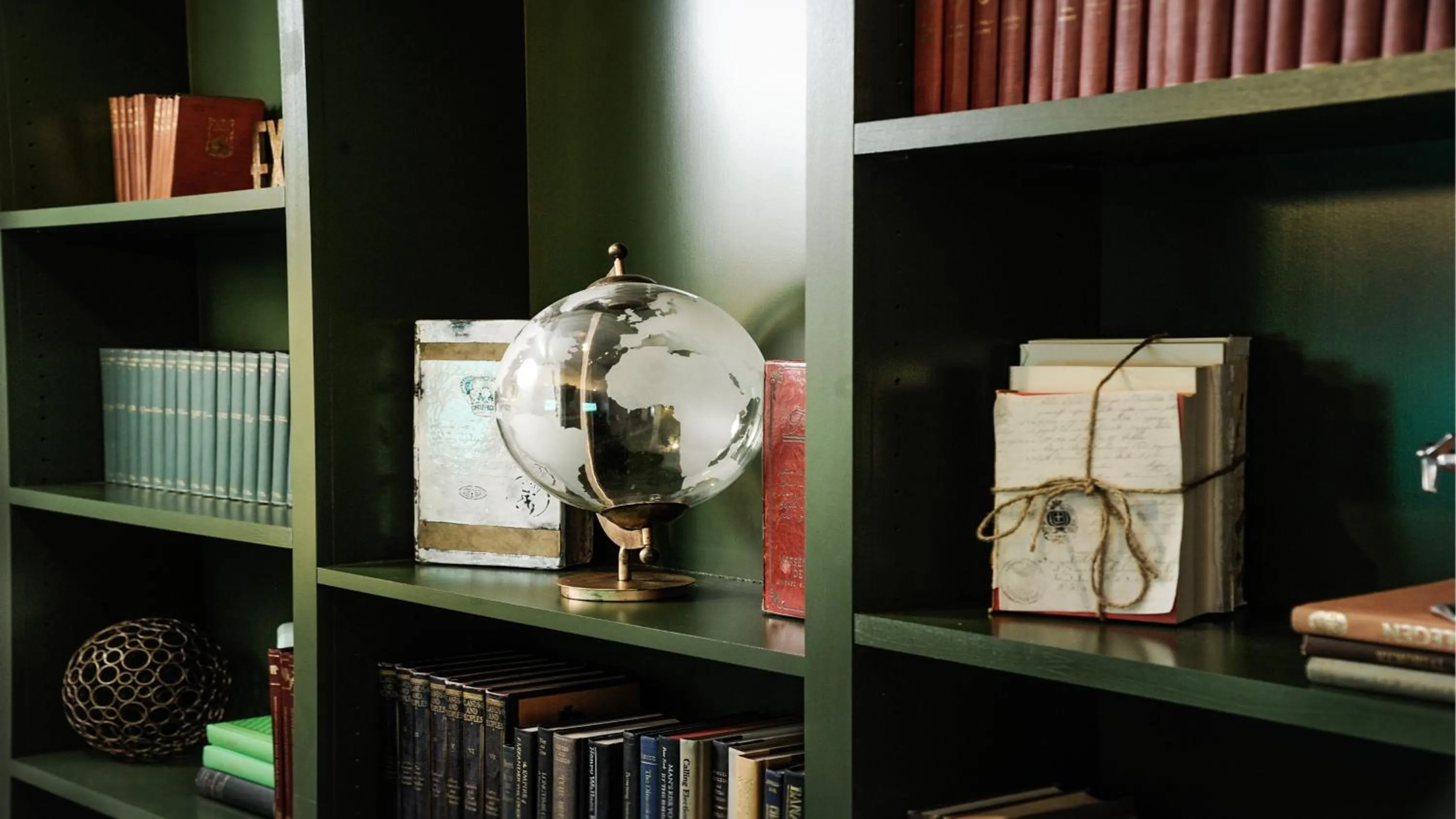 Property building in Hotel Indigo - Kansas City Downtown by IHG