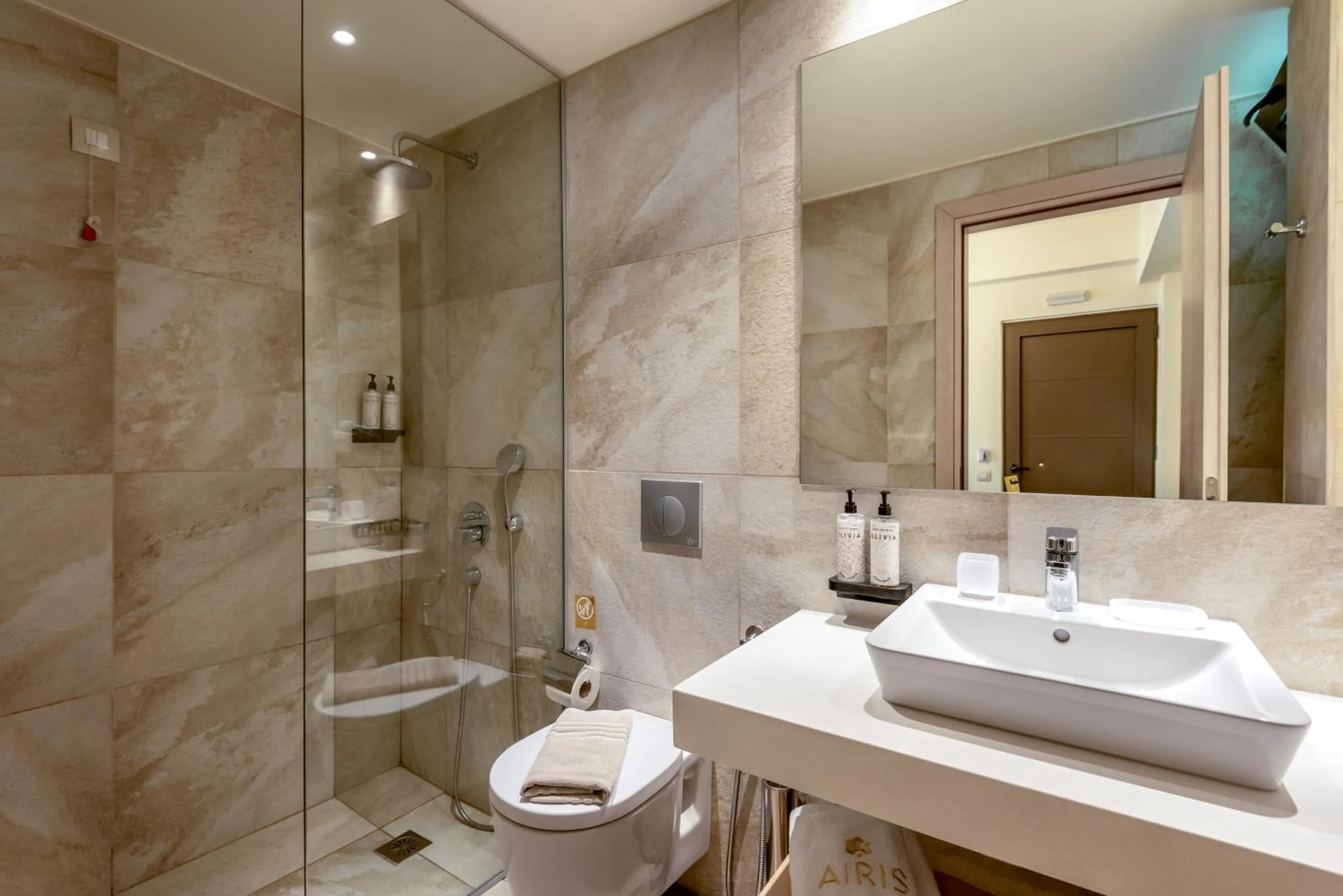 Bathroom in Airis Boutique Hotel & Suites - For adults only