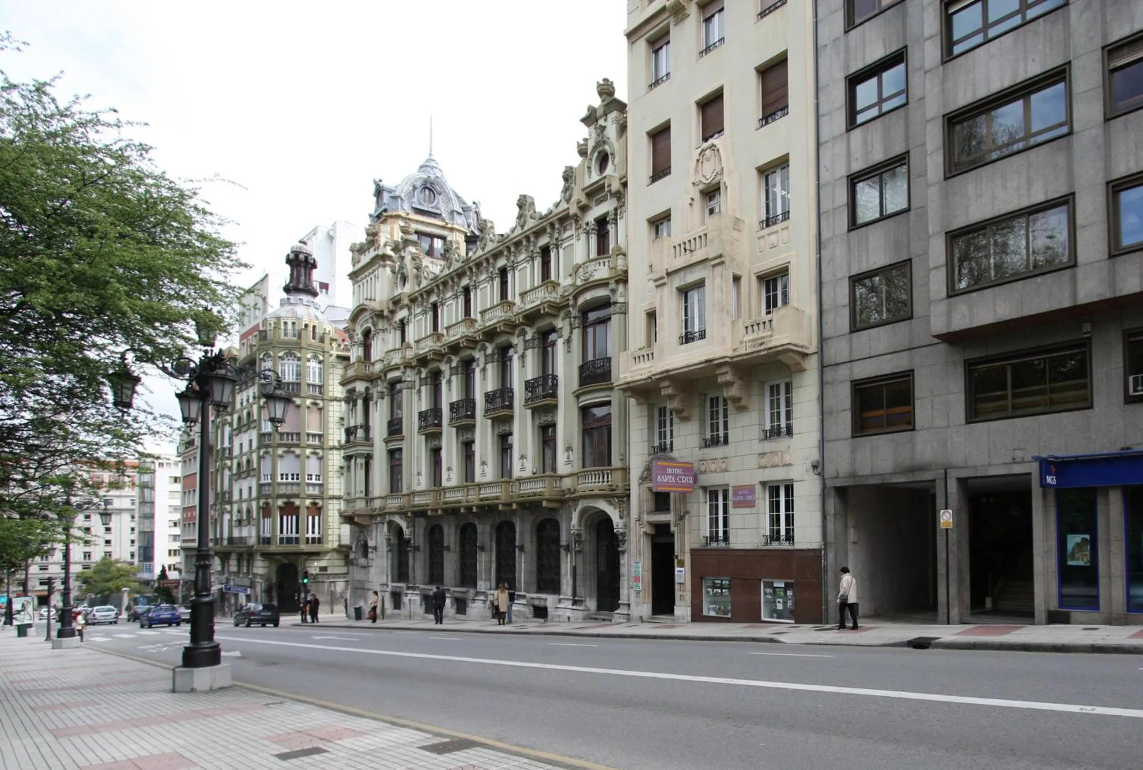 Facade/entrance in Santacruz