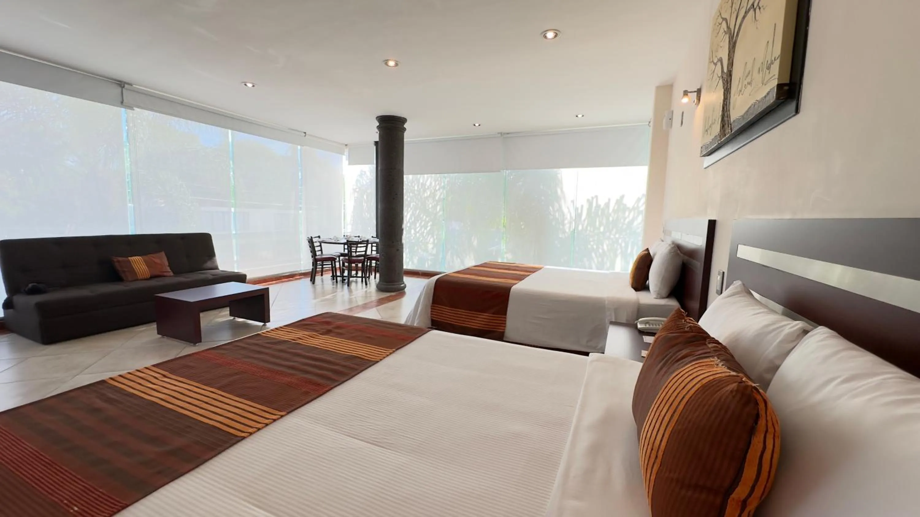 Bed in Hotel Quinta Tequisquiapan